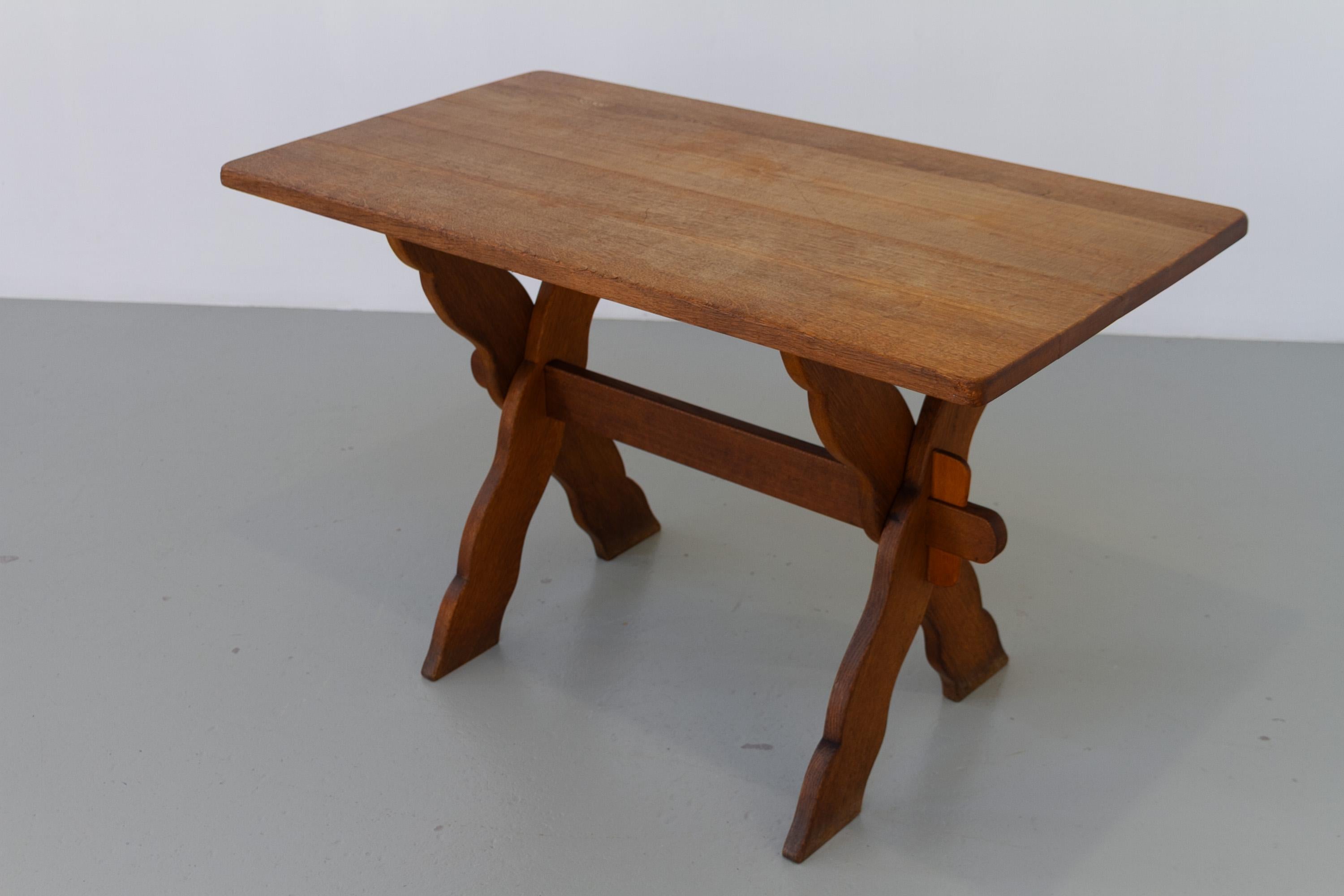 Quercia Tavolo da fattoria danese di piccole dimensioni in Oak, stile Kjærnulf, anni '60. in vendita