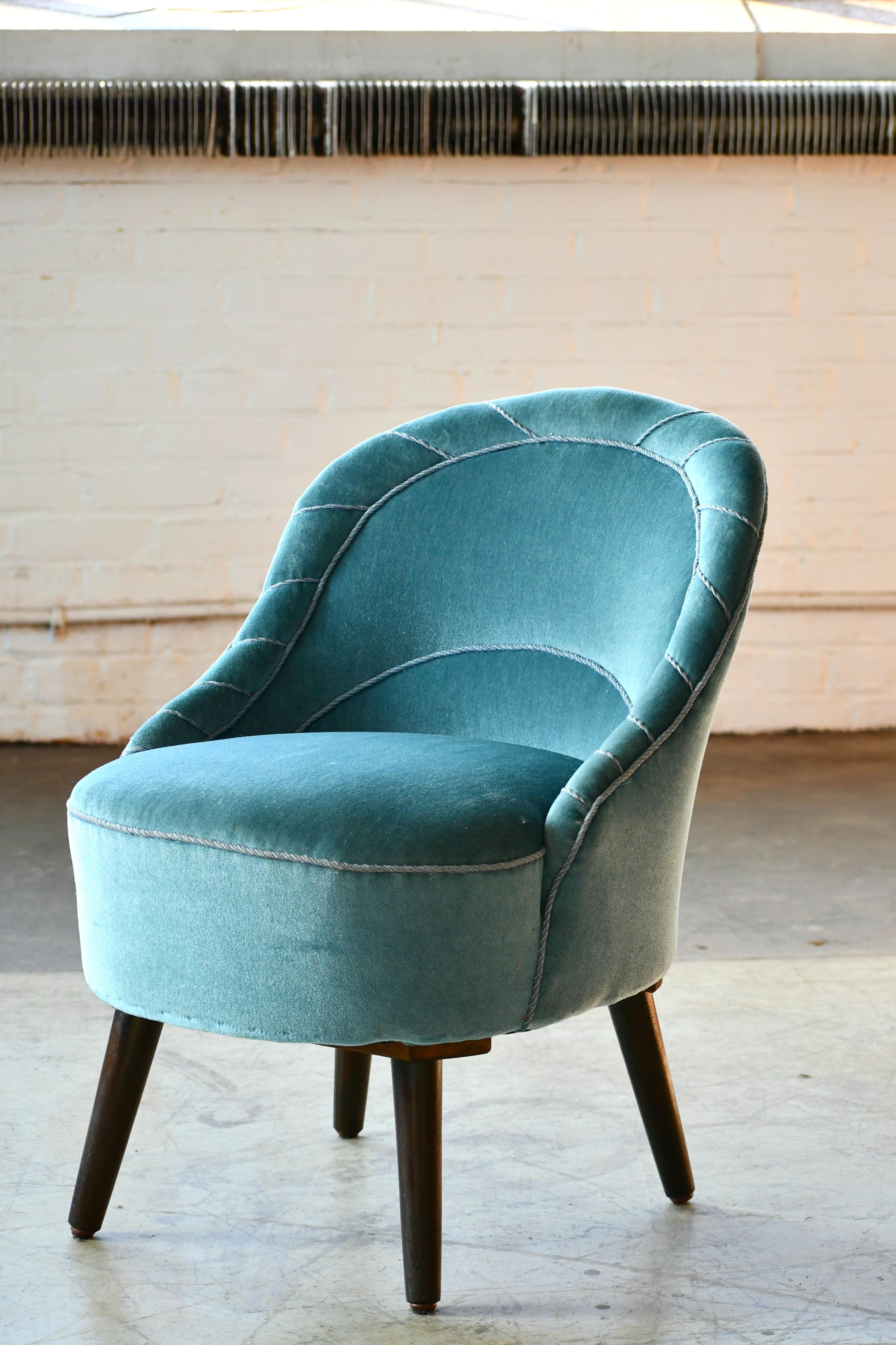 turquoise slipper chair
