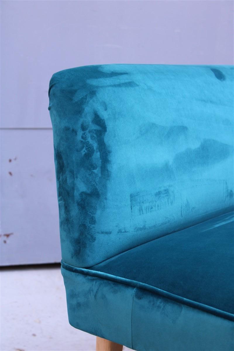 Small Sofa Italian Mid-Century Design Green Velvet Cesare Lacca, 1950s For Sale 5