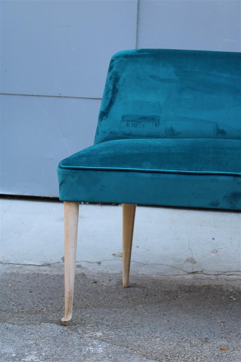 Small Sofa Italian Mid-Century Design Green Velvet Cesare Lacca, 1950s In Good Condition For Sale In Palermo, Sicily