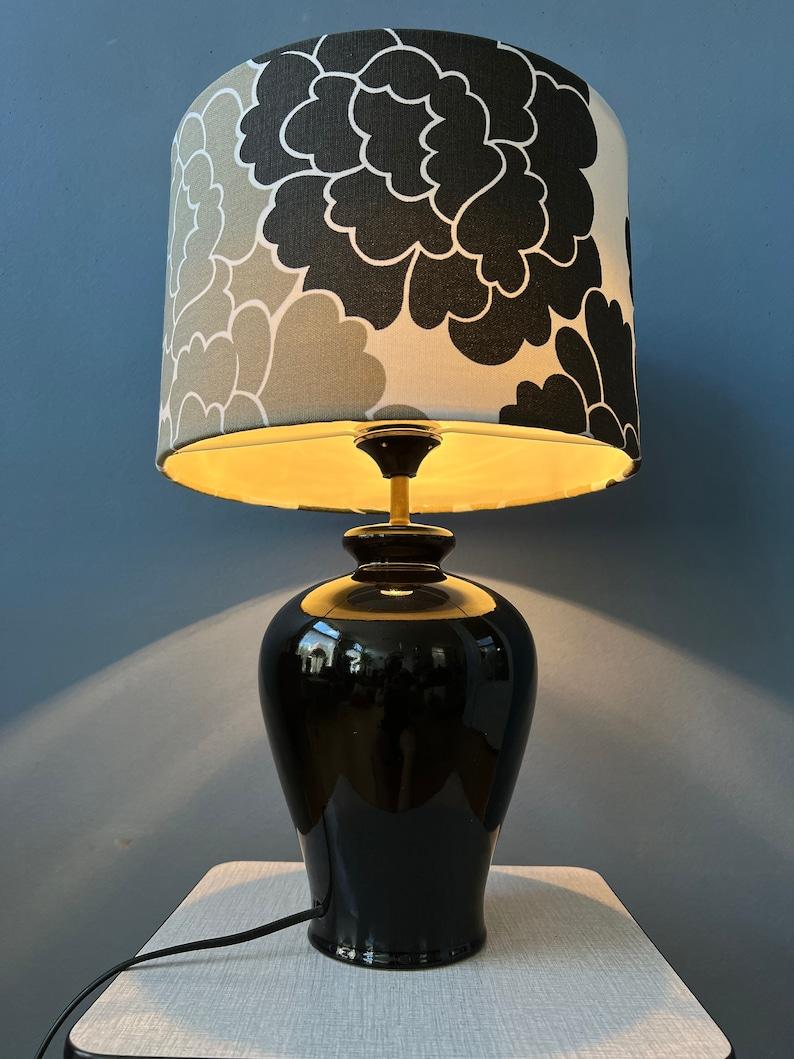 20th Century Small Space Age Table Lamp with Porcelain Base and Black and White Flower Shade For Sale