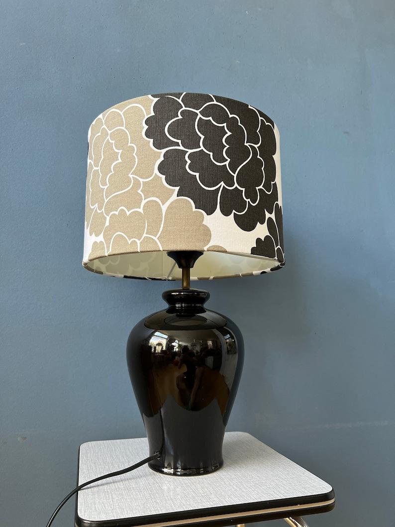 Small Space Age Table Lamp with Porcelain Base and Black and White Flower Shade For Sale 2