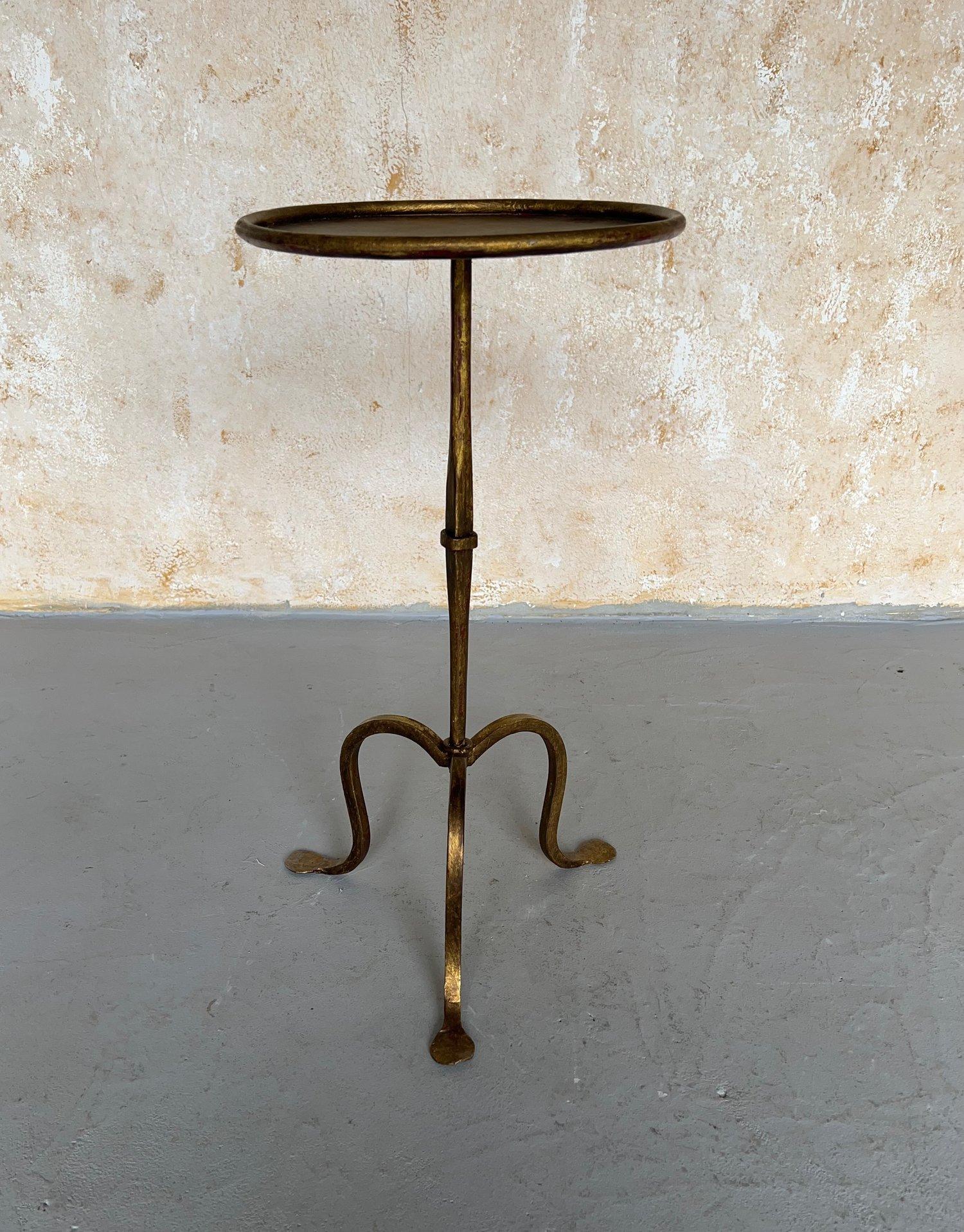 Small Spanish Drinks Table on a Tripod Base For Sale 5