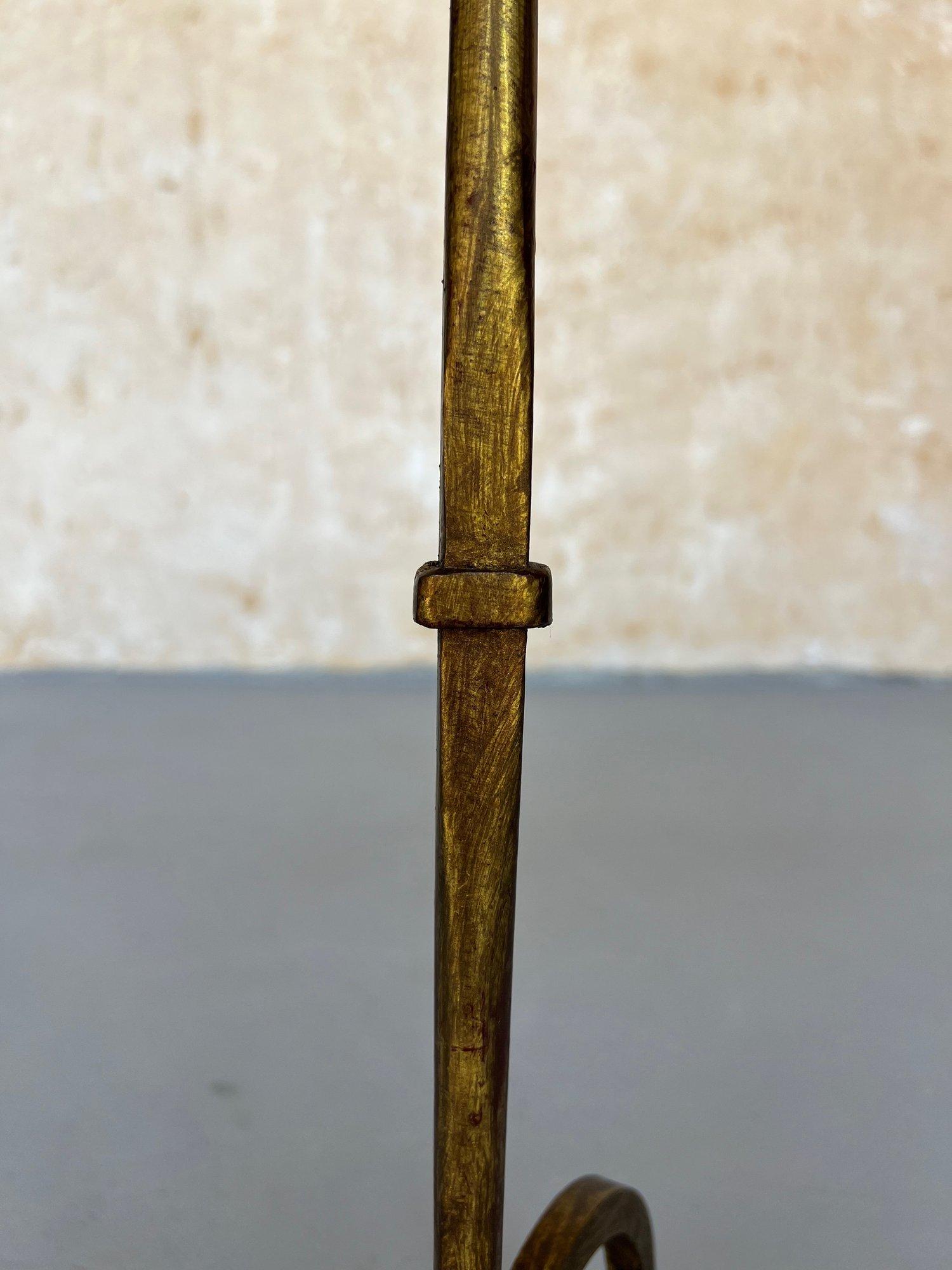 Small Spanish Drinks Table on a Tripod Base For Sale 8