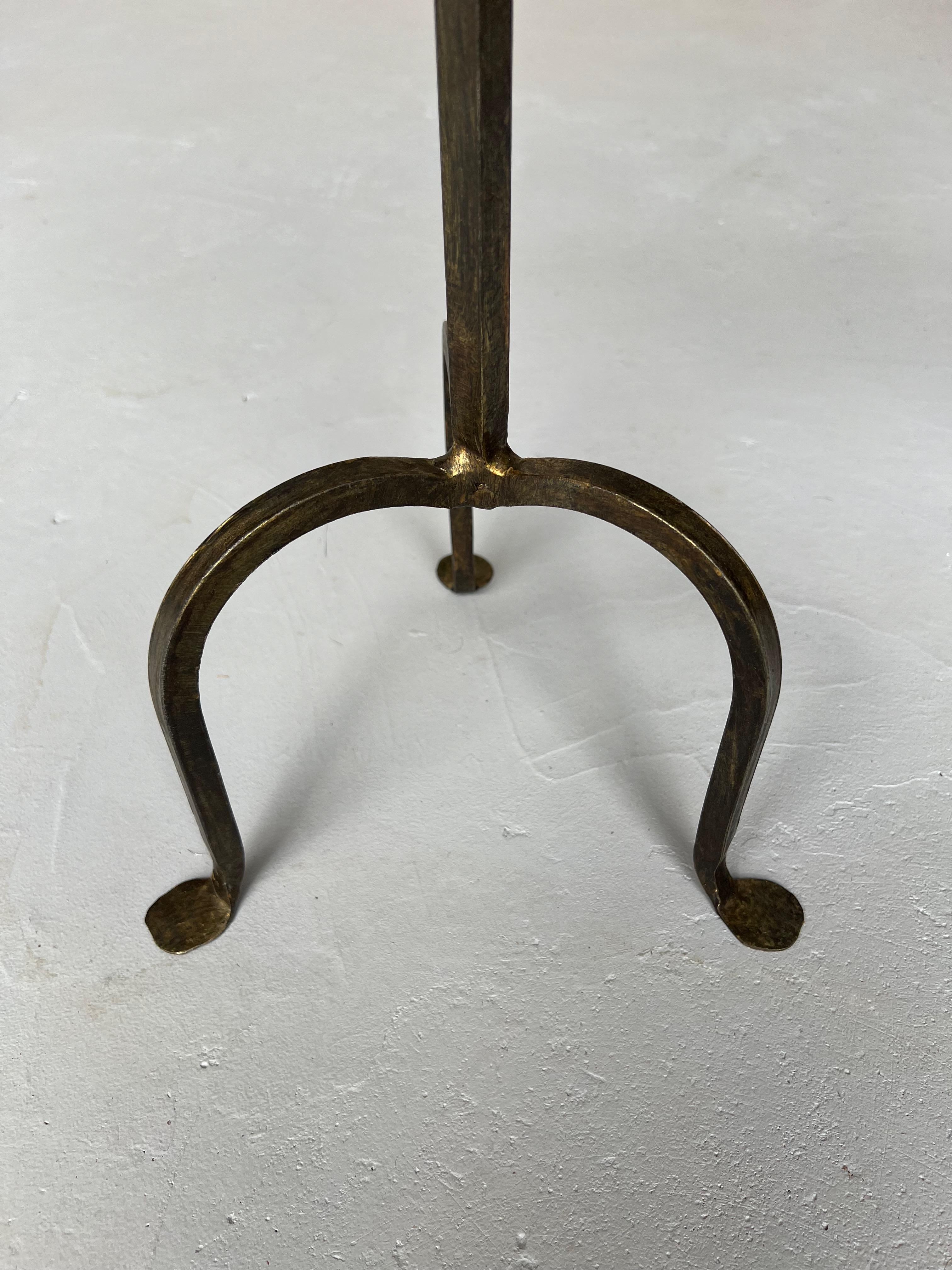Small Spanish Drinks Table with Curved Tripod Base 1