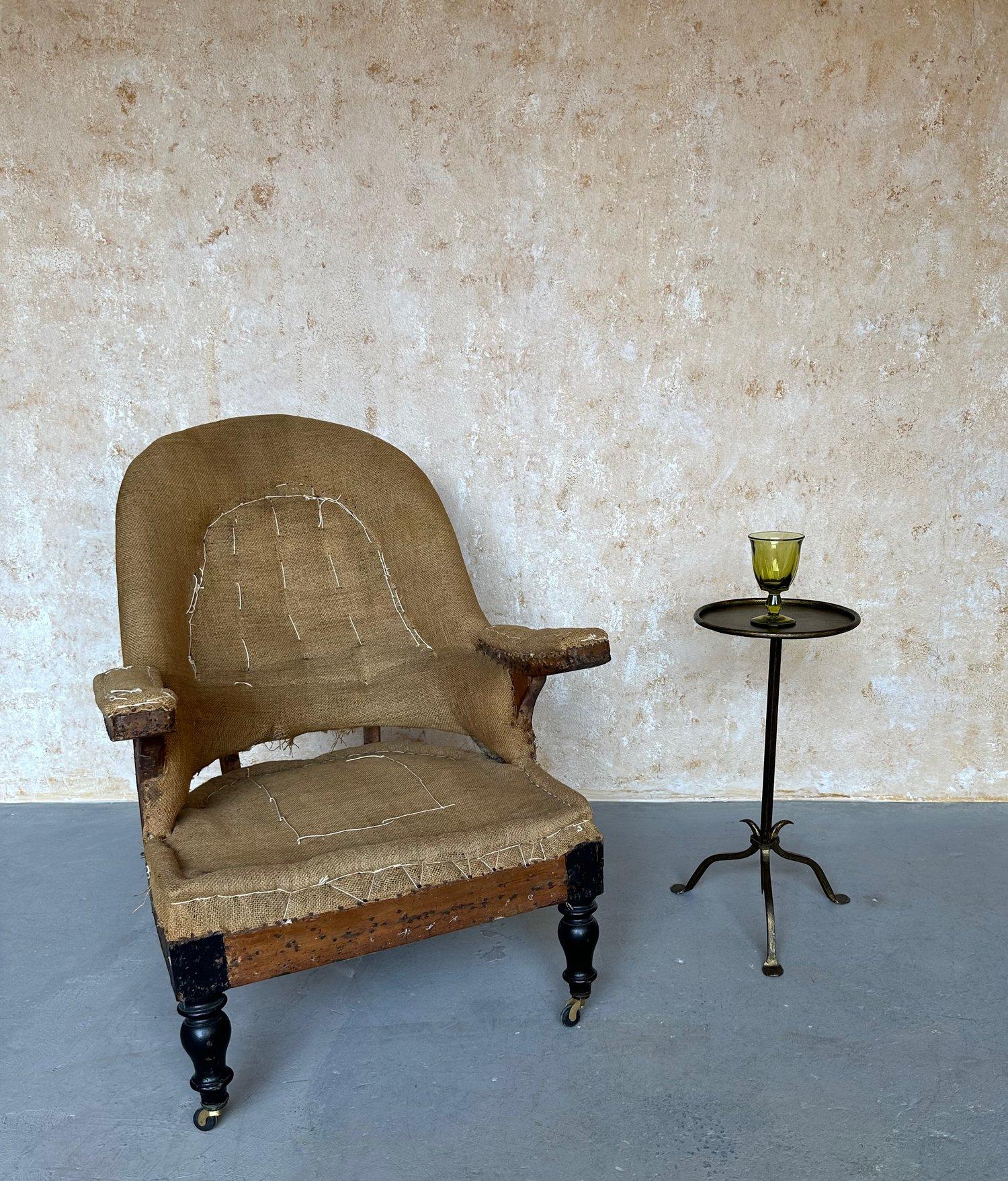 Mid-Century Modern Small Spanish Gilt Drinks Table with Pointed Stem For Sale