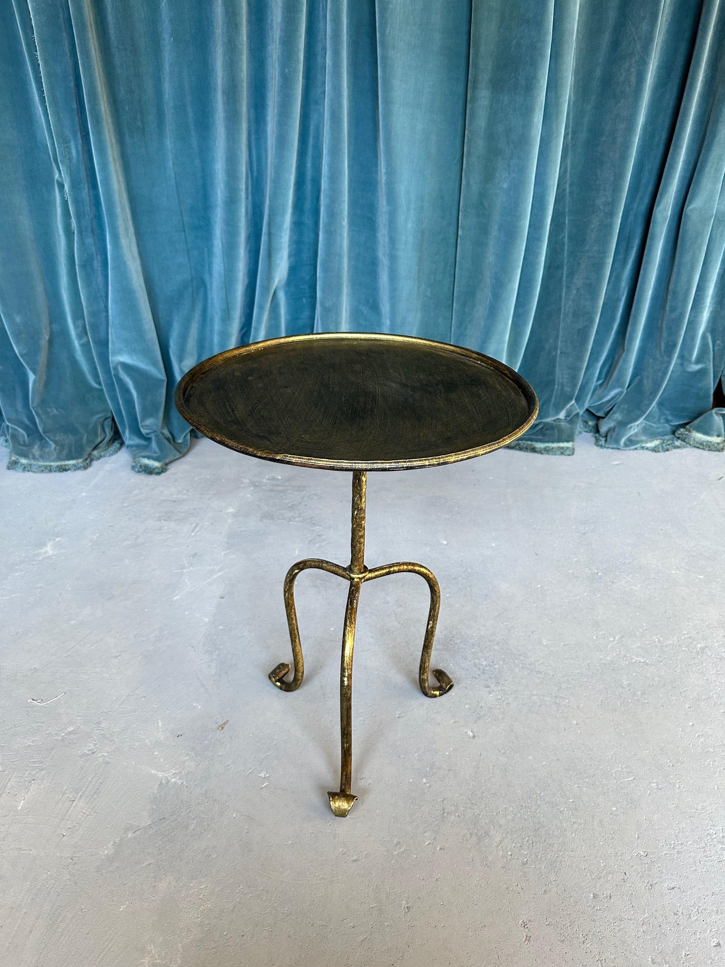 Small Spanish Gilt Iron Side Table In Good Condition For Sale In Buchanan, NY