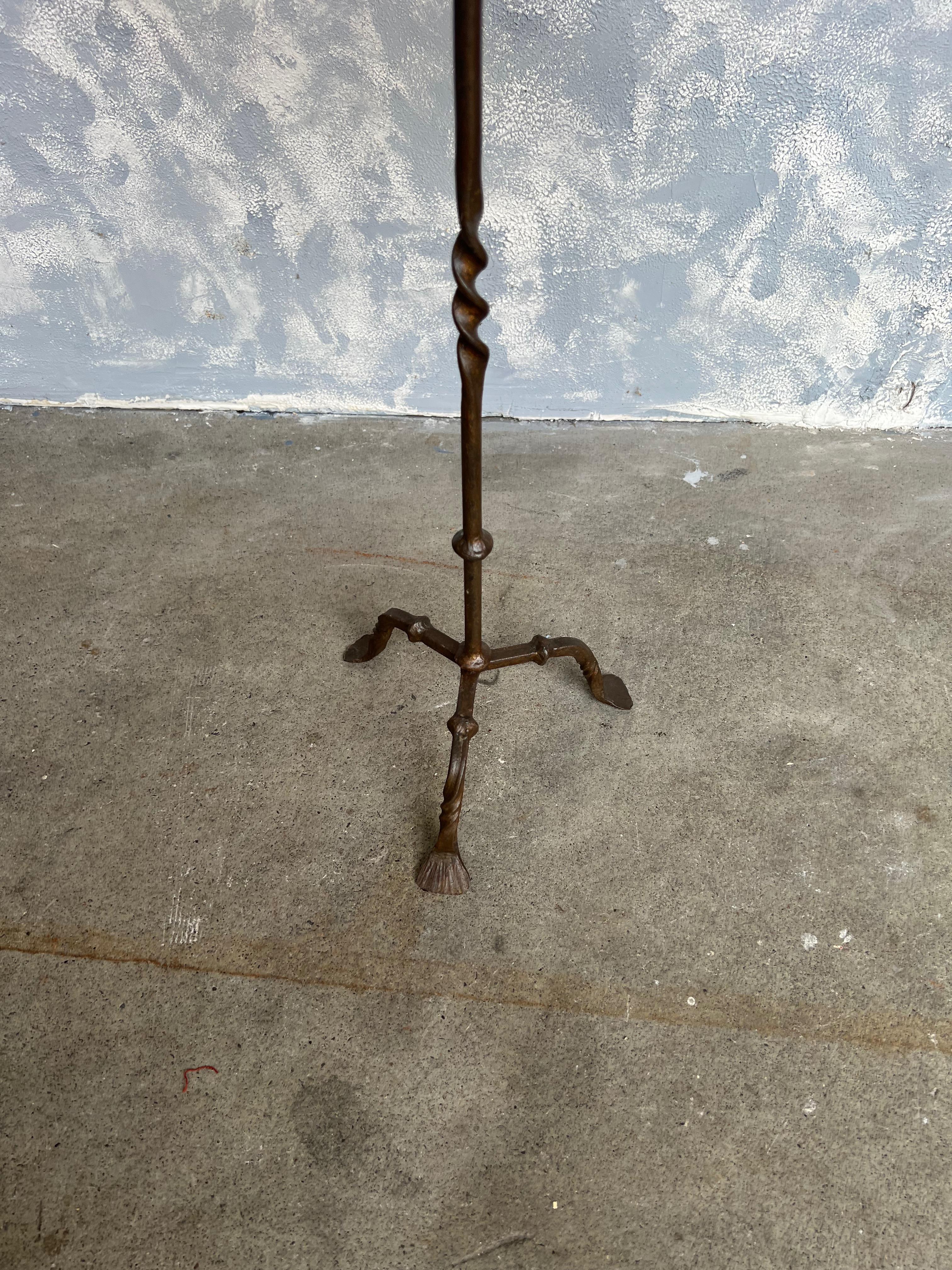 Small Spanish Iron Drinks Table In Good Condition In Buchanan, NY