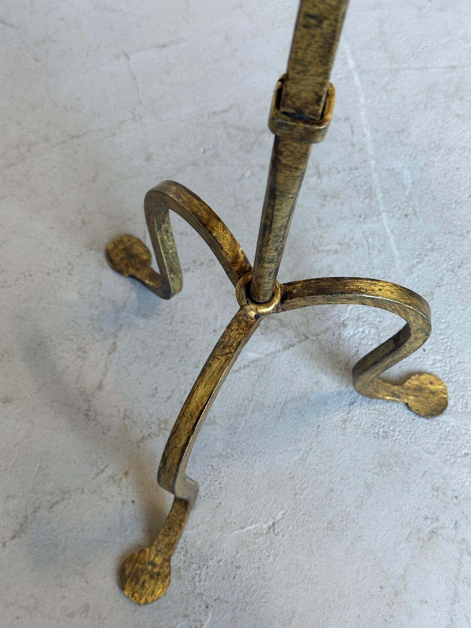 Small Spanish Iron Drinks Table on a Tripod Base For Sale 5