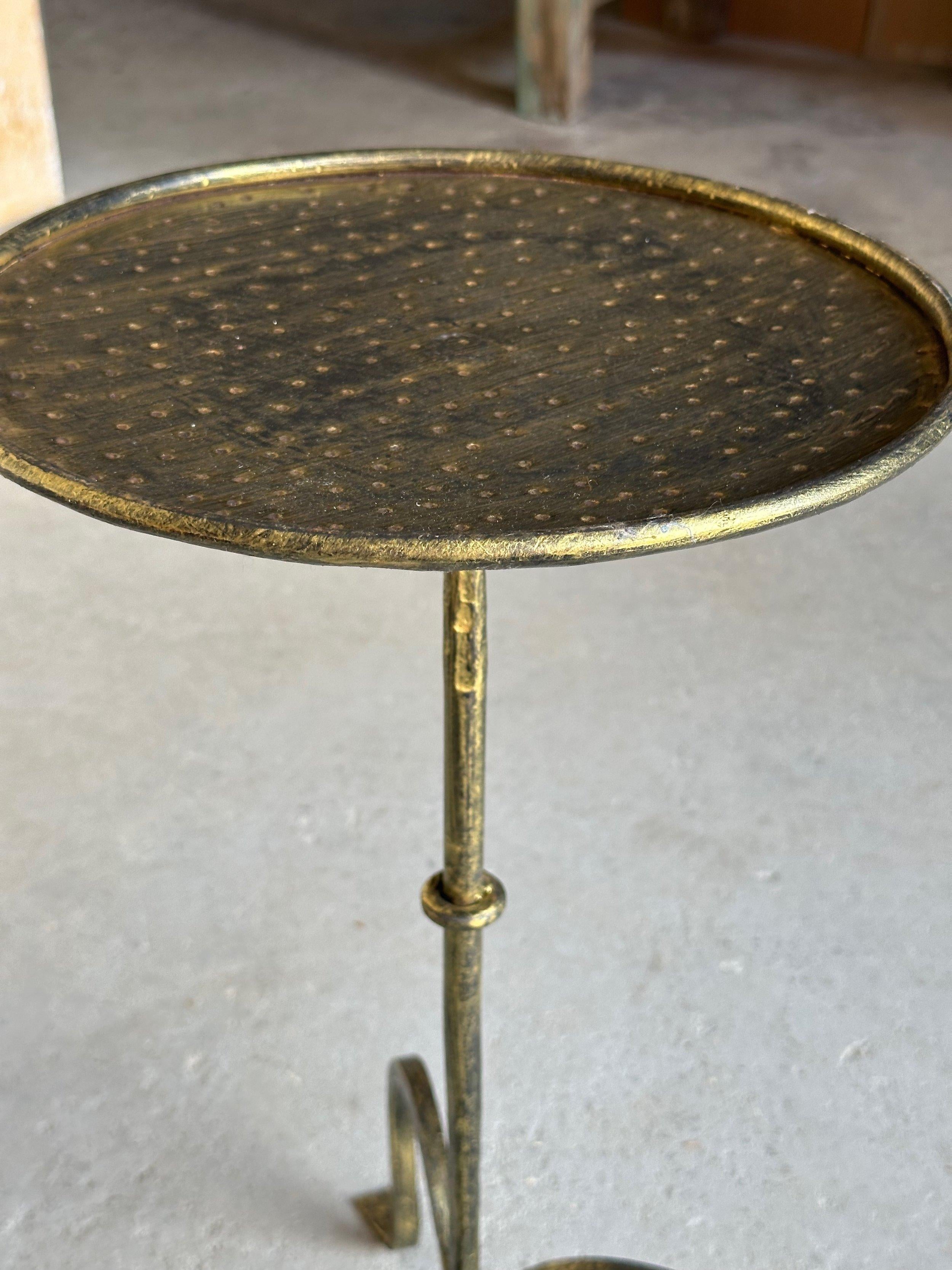 Small Spanish Iron Drinks Table on a Tripod Base For Sale 1