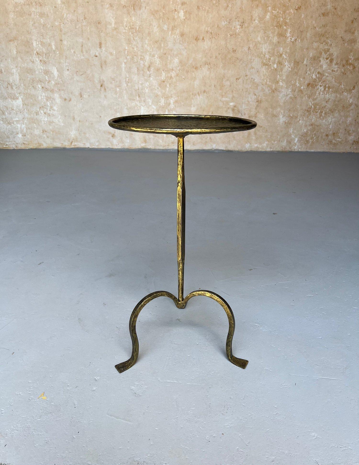 Small Spanish Iron Drinks Table with Hammered Top In Good Condition For Sale In Buchanan, NY