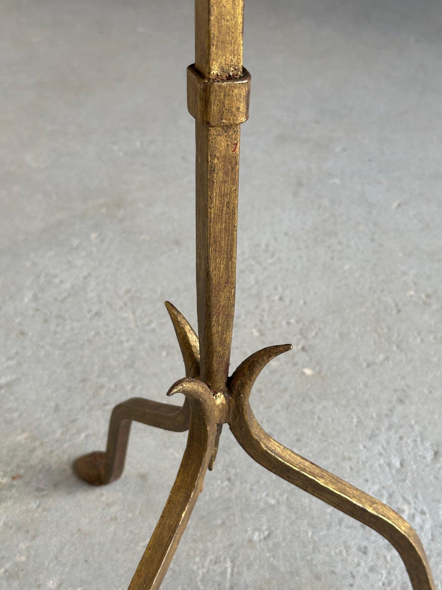 Small Spanish Iron Drinks Table with Pointed Stem For Sale 1