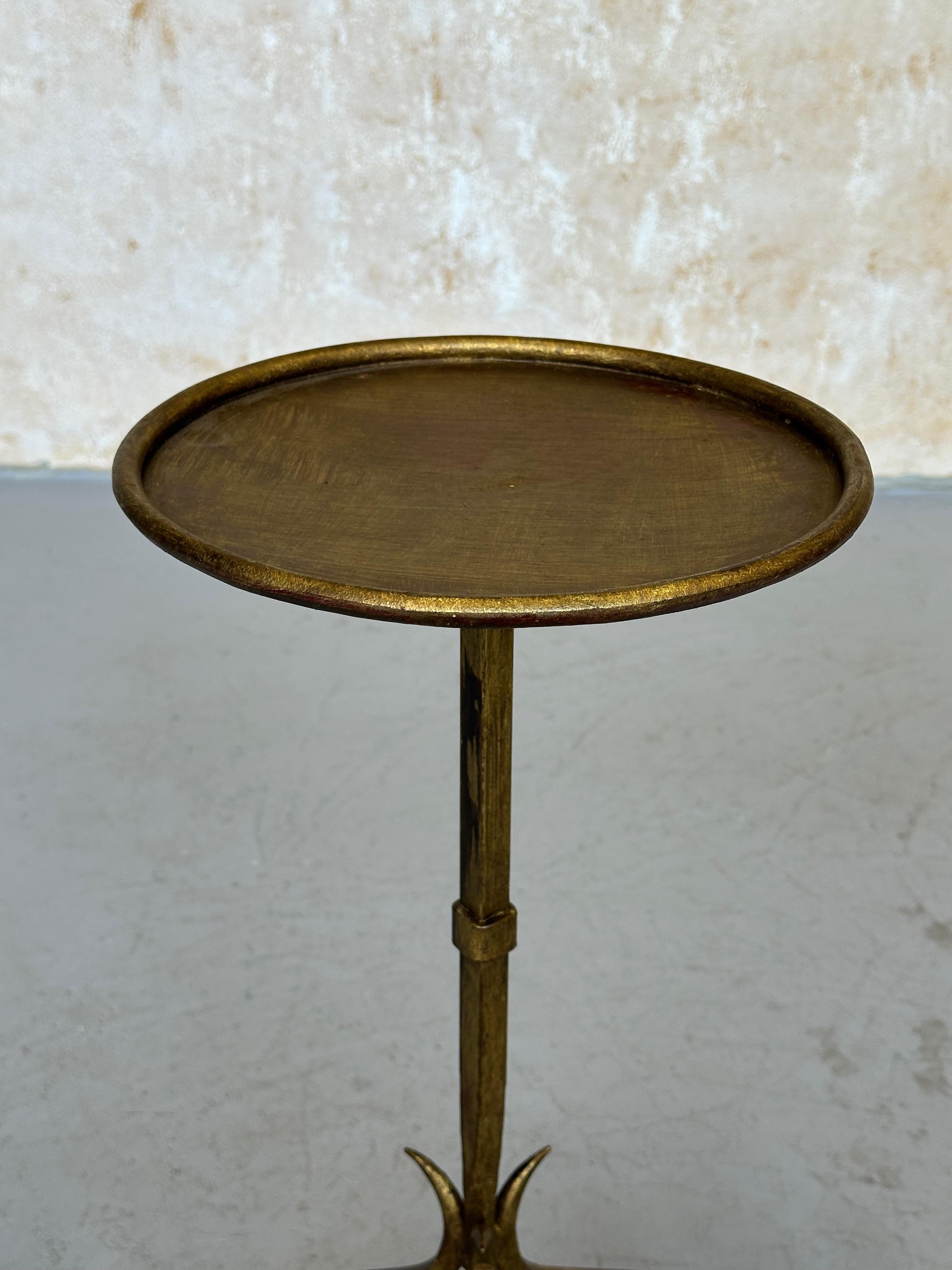 Small Spanish Iron Drinks Table with Pointed Stem For Sale 1