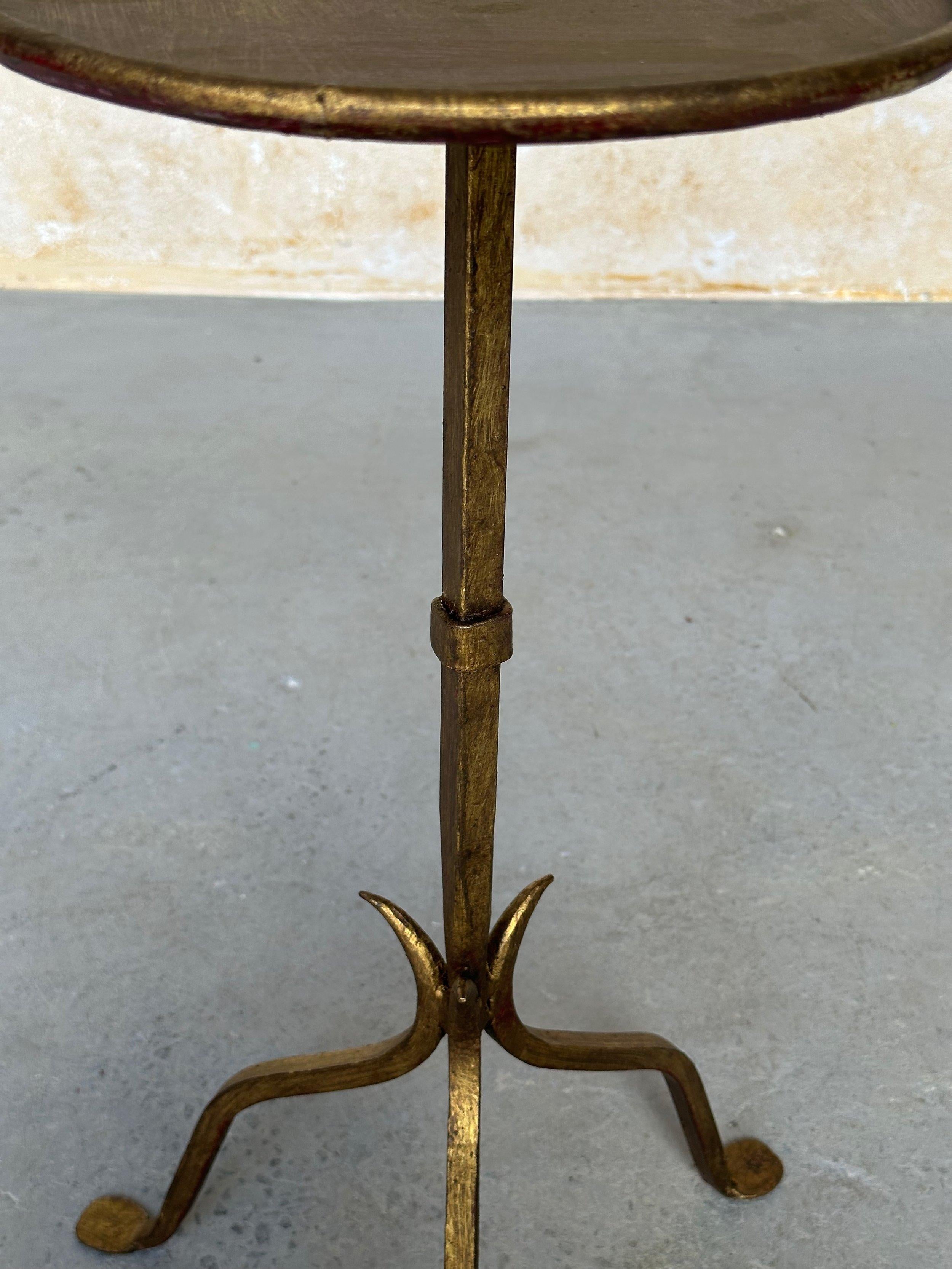 Small Spanish Iron Drinks Table with Pointed Stem For Sale 2
