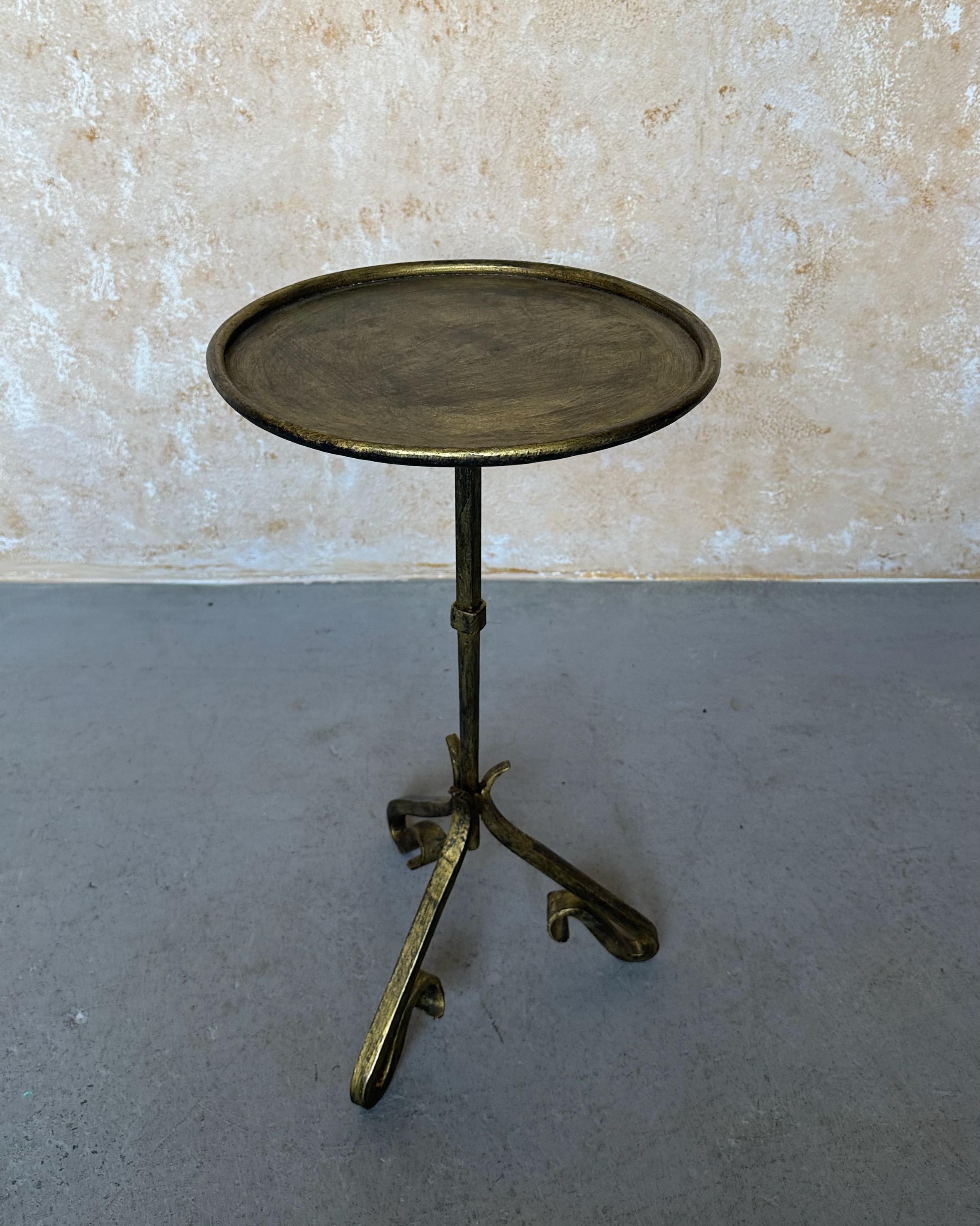 Small Spanish Iron Drinks Table with Scrolled Legs For Sale 4