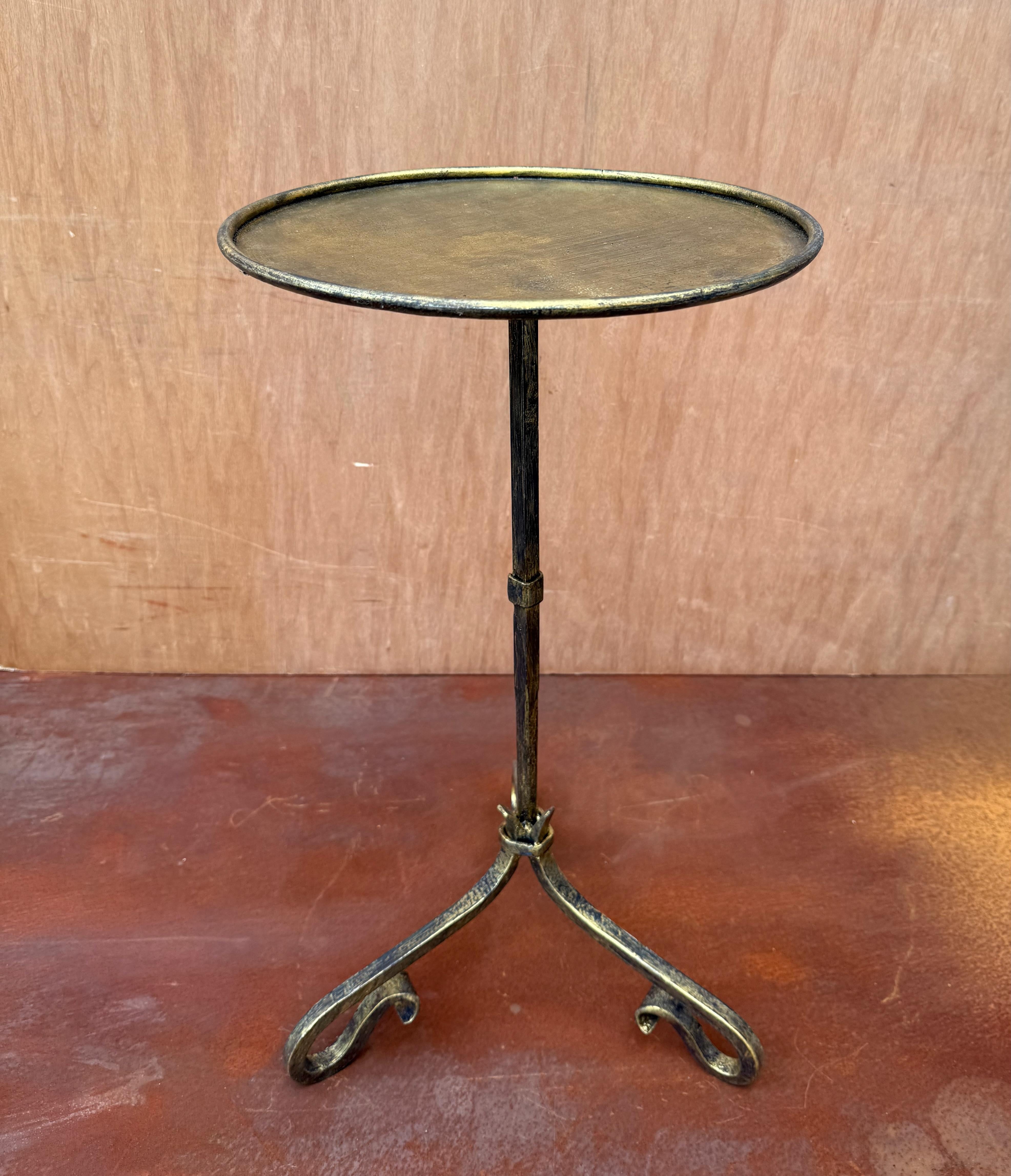 Small Spanish Iron Drinks Table with Scrolled Legs For Sale 2