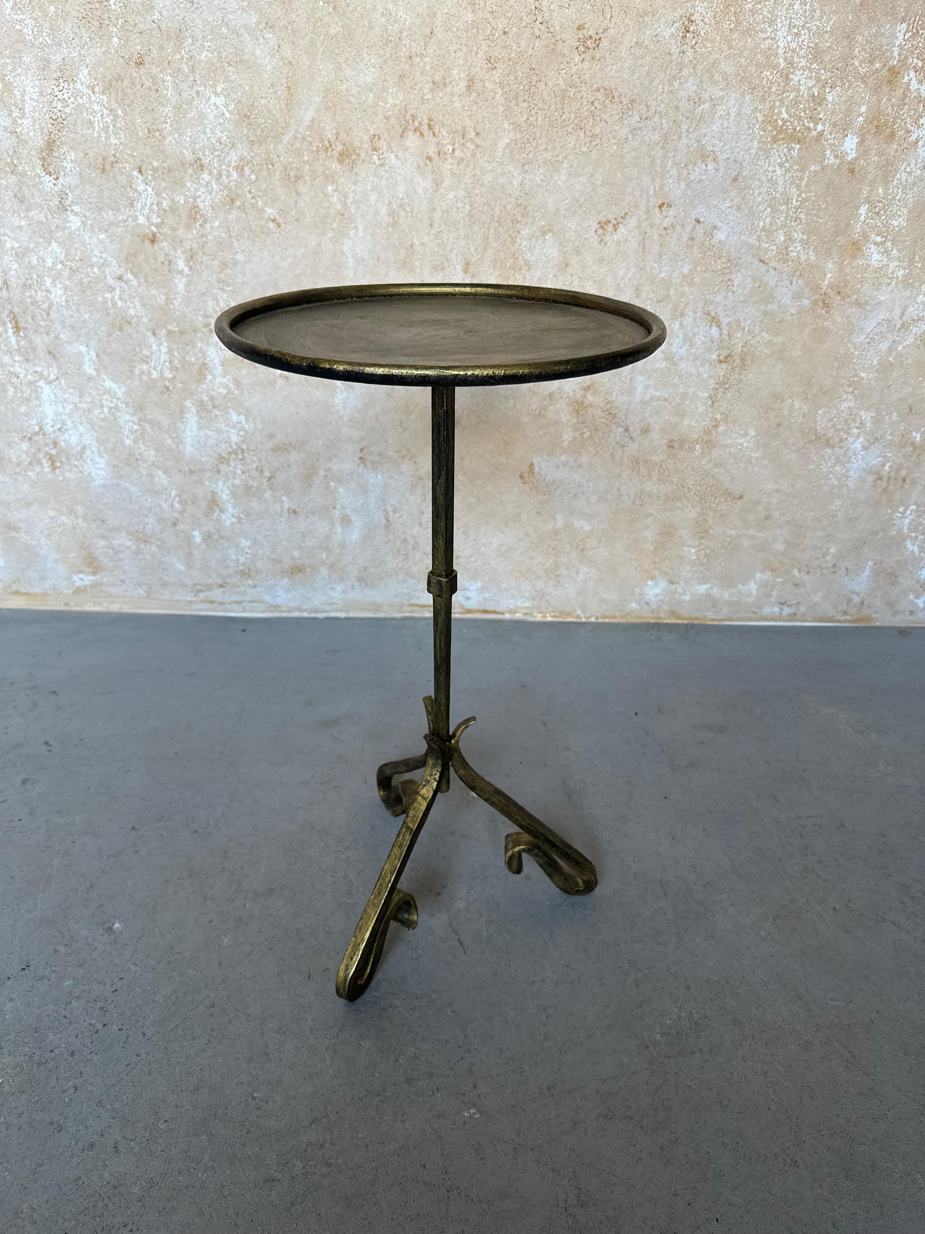 Small Spanish Iron Drinks Table with Scrolled Legs For Sale 2