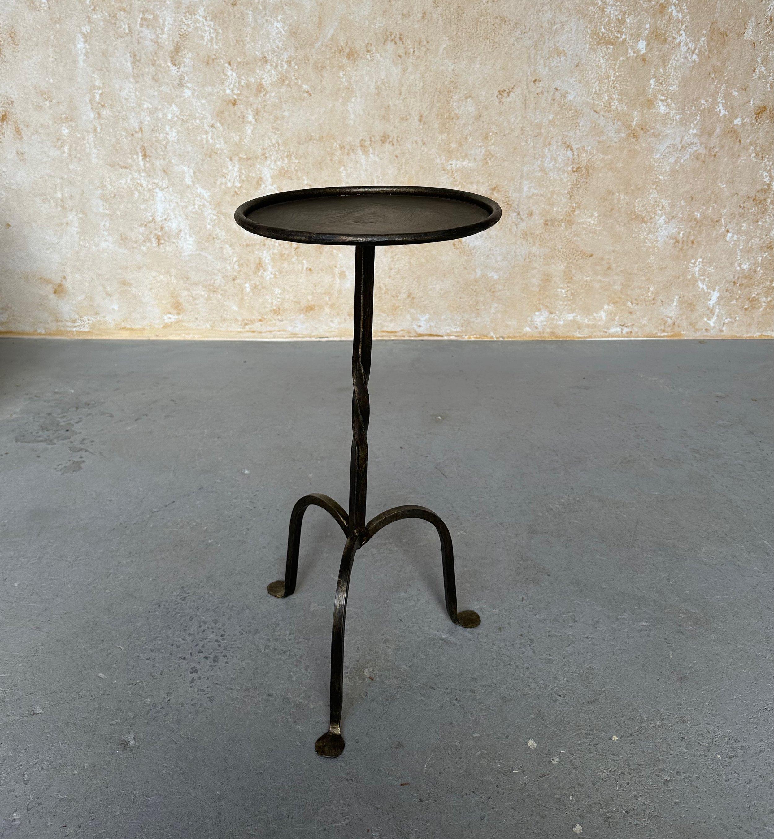 Small Spanish Iron Drinks Table with Twisted Stem For Sale 2