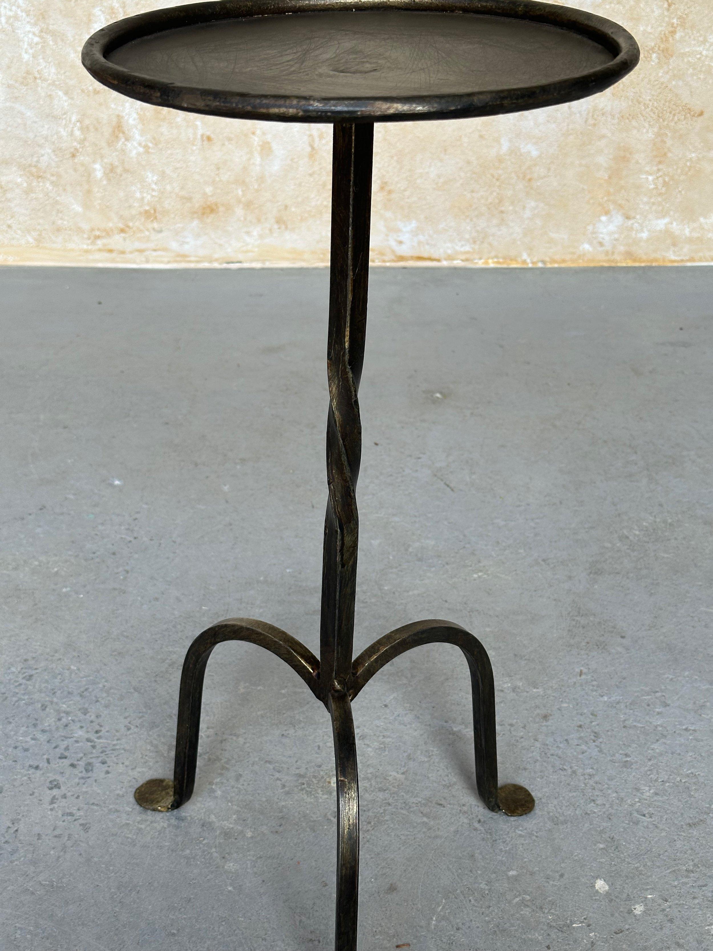 Small Spanish Iron Drinks Table with Twisted Stem For Sale 3