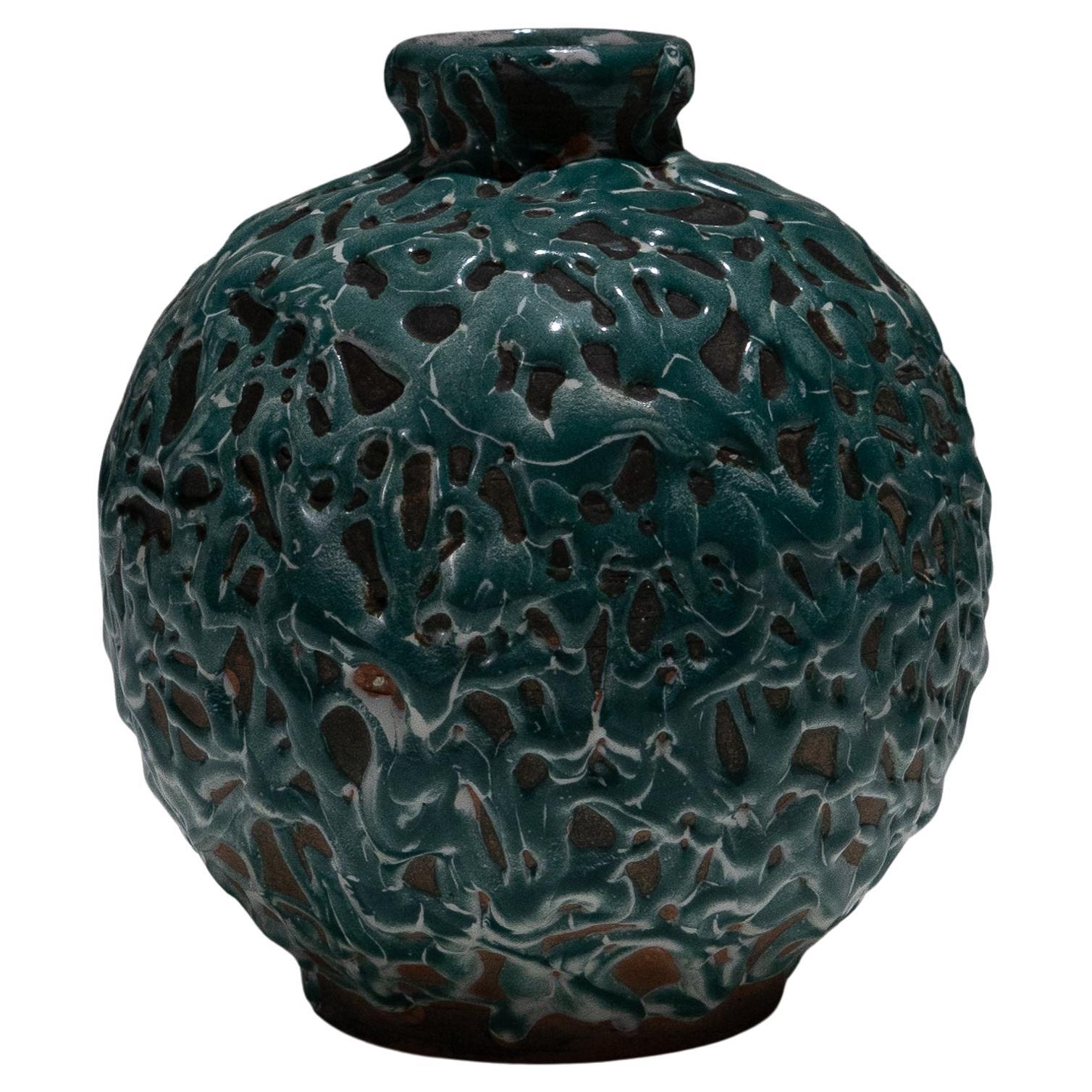 Kleine kugelförmige Keramikvase, 1940er Jahre
