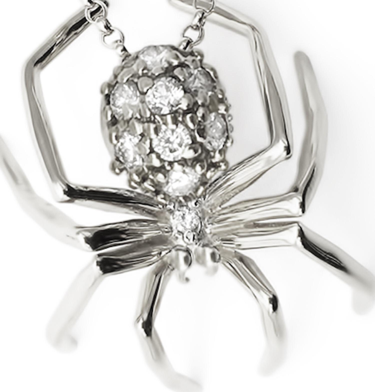 14k Weißgold Diamanten kleine Spinnen-Anhänger-Halskette JHerwitt Geschenk für ihre (Brillantschliff) im Angebot