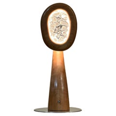 Petite lampe de table Sprout de Yonathan Moore, représentée par Tuleste Factory