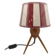 Small, Sputnik Style Vintage Wooden Tripod Table Lamp, 1960s