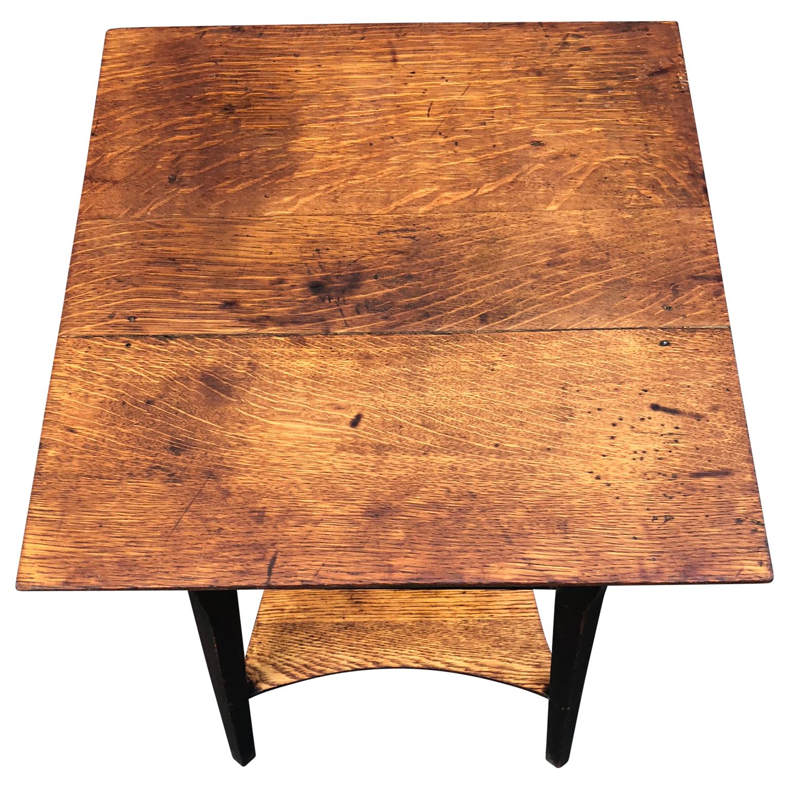 Small Square American Two-Tier Nightstand Or Plant Stand In Good Condition In Haddonfield, NJ