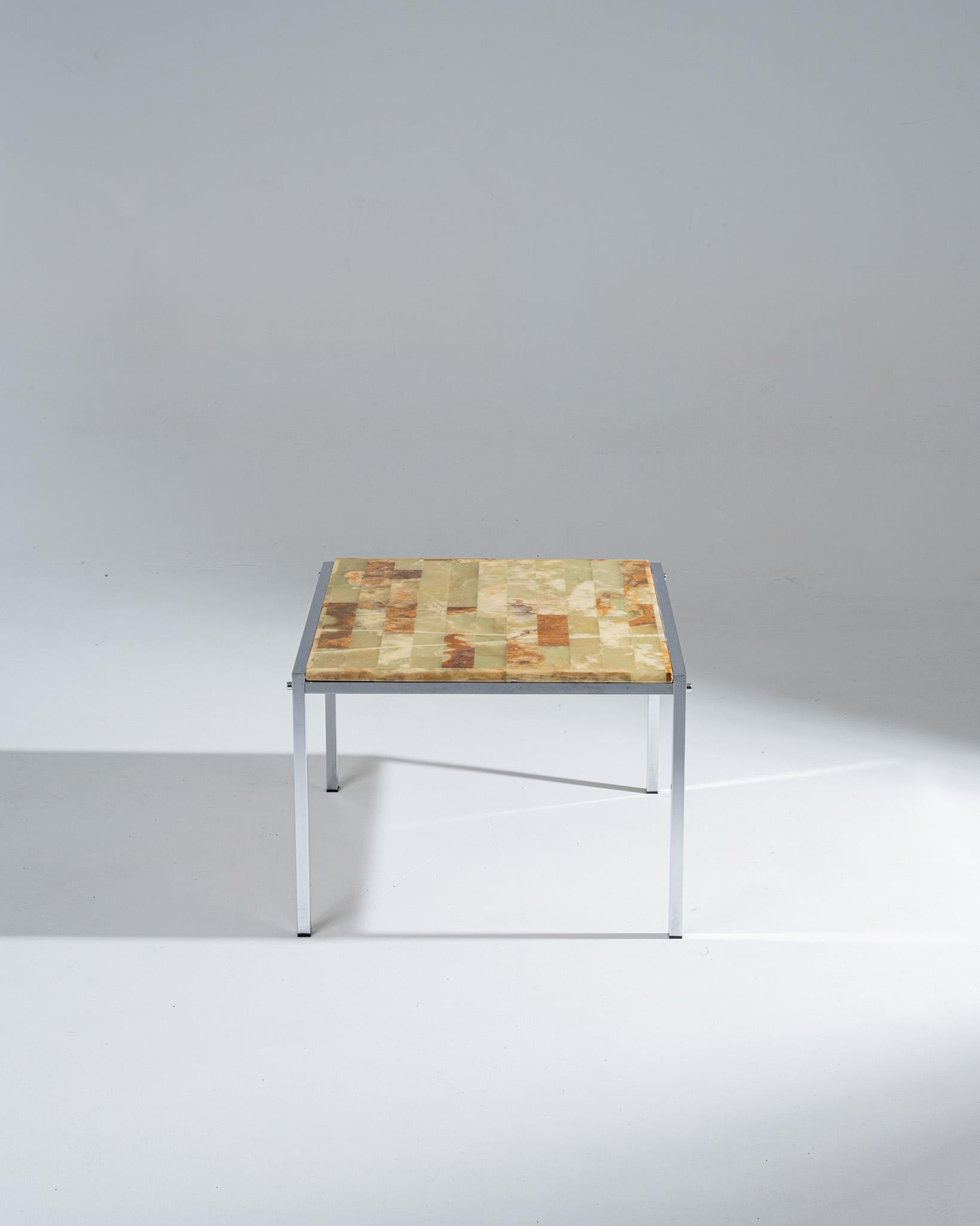 Small square coffee table onyx and metal, 1960s In Good Condition For Sale In PARIS, FR