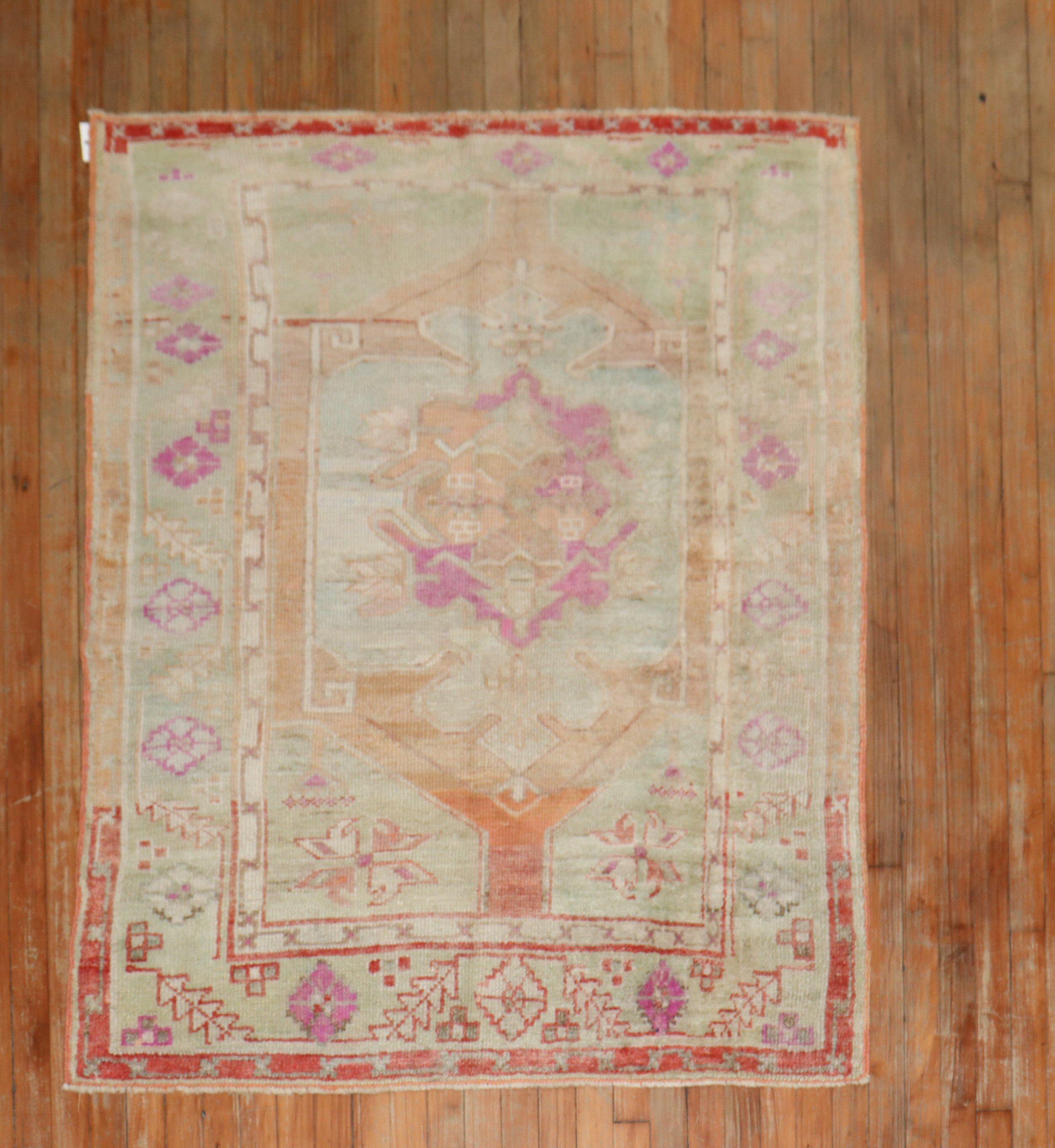 Mid-20th Century Anatolian Square Turkish rug 

Measures: 4' x 4'11''.