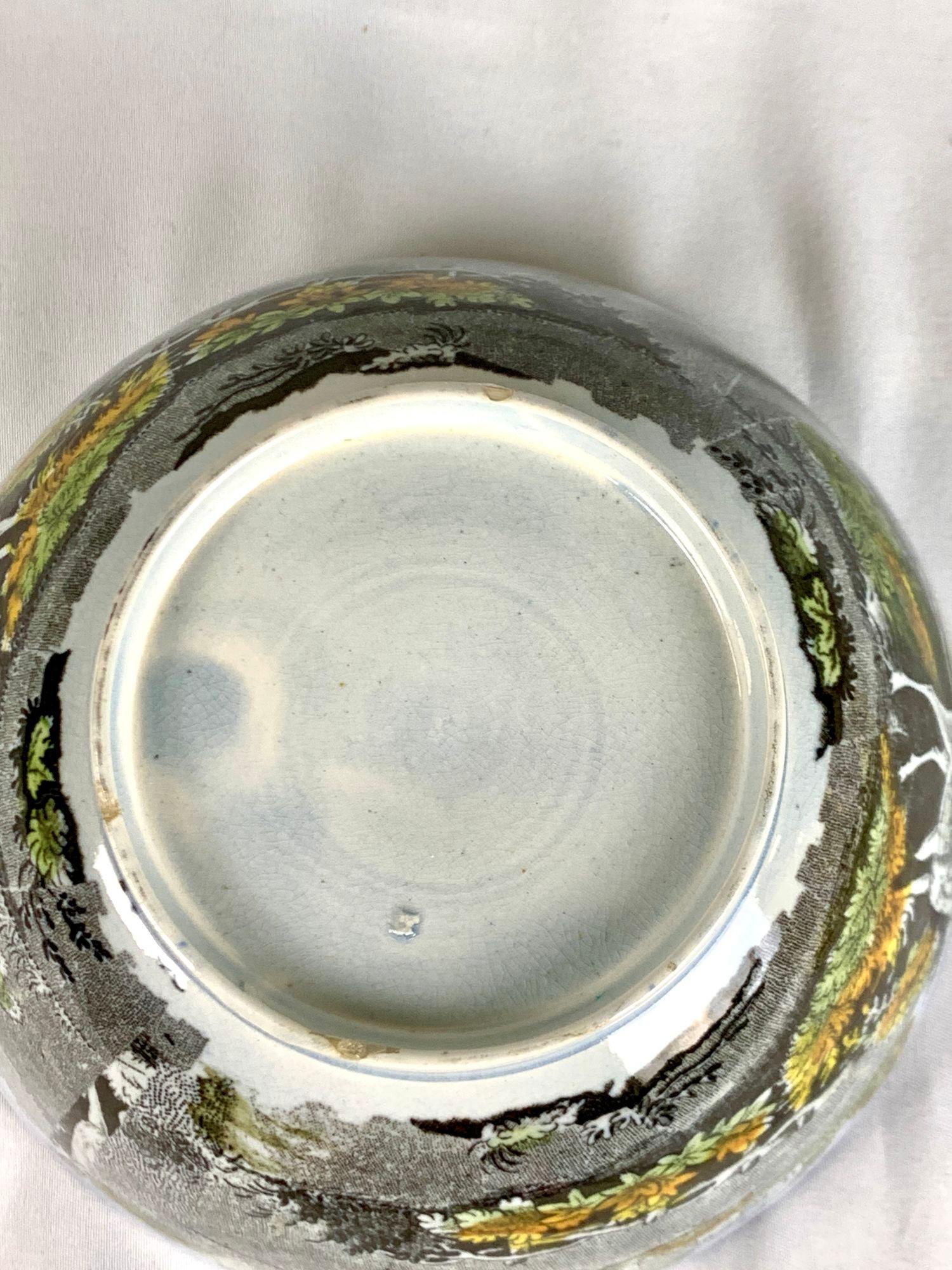 Small Staffordshire Bowl Pearlware Showing a Deer England Circa 1820 For Sale 1