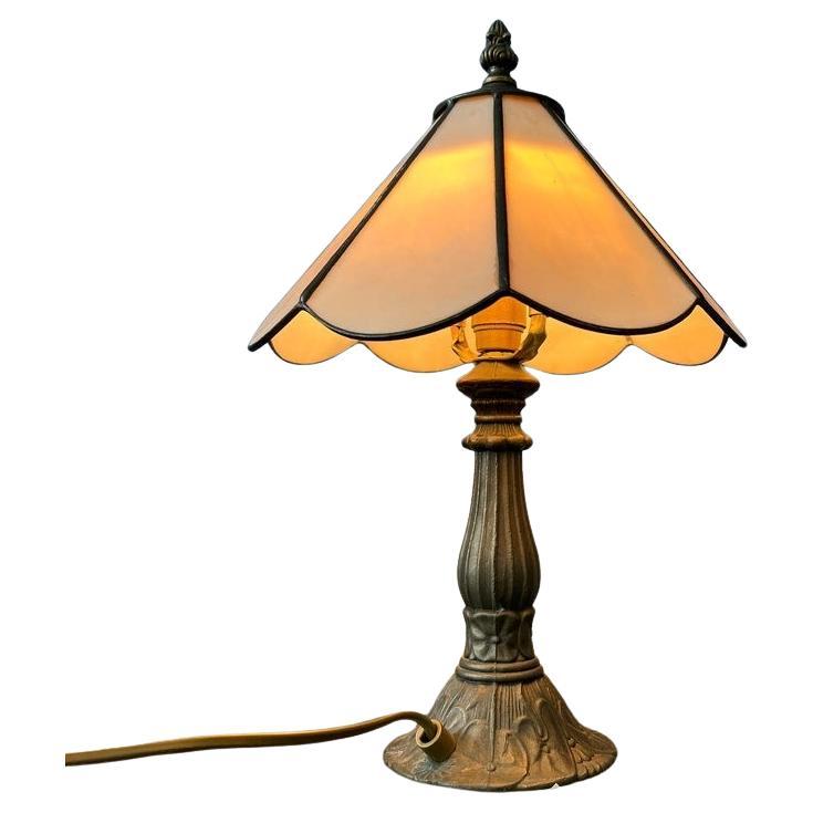 Piccola lampada da tavolo Tiffany Art Deco in vetro colorato, anni '70