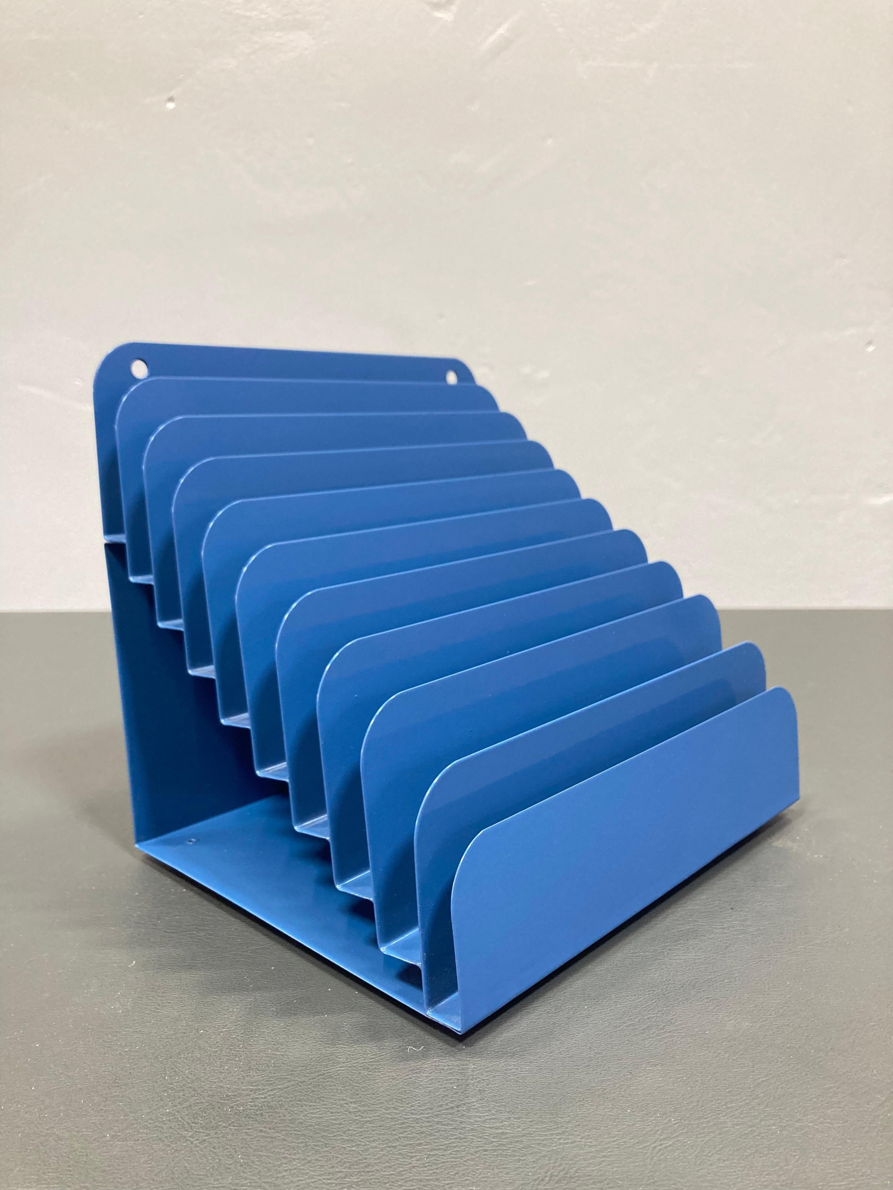 Stepped 10-Slot Stahl Organizer mit Stecker in Mondblau - neu lackiert 2