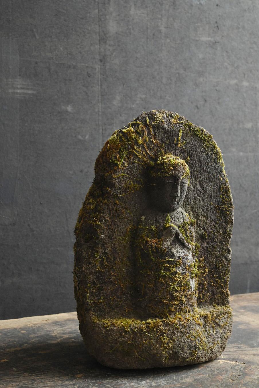 Japanese Small stone Buddha made in the Edo period in Japan/18th to 19th century