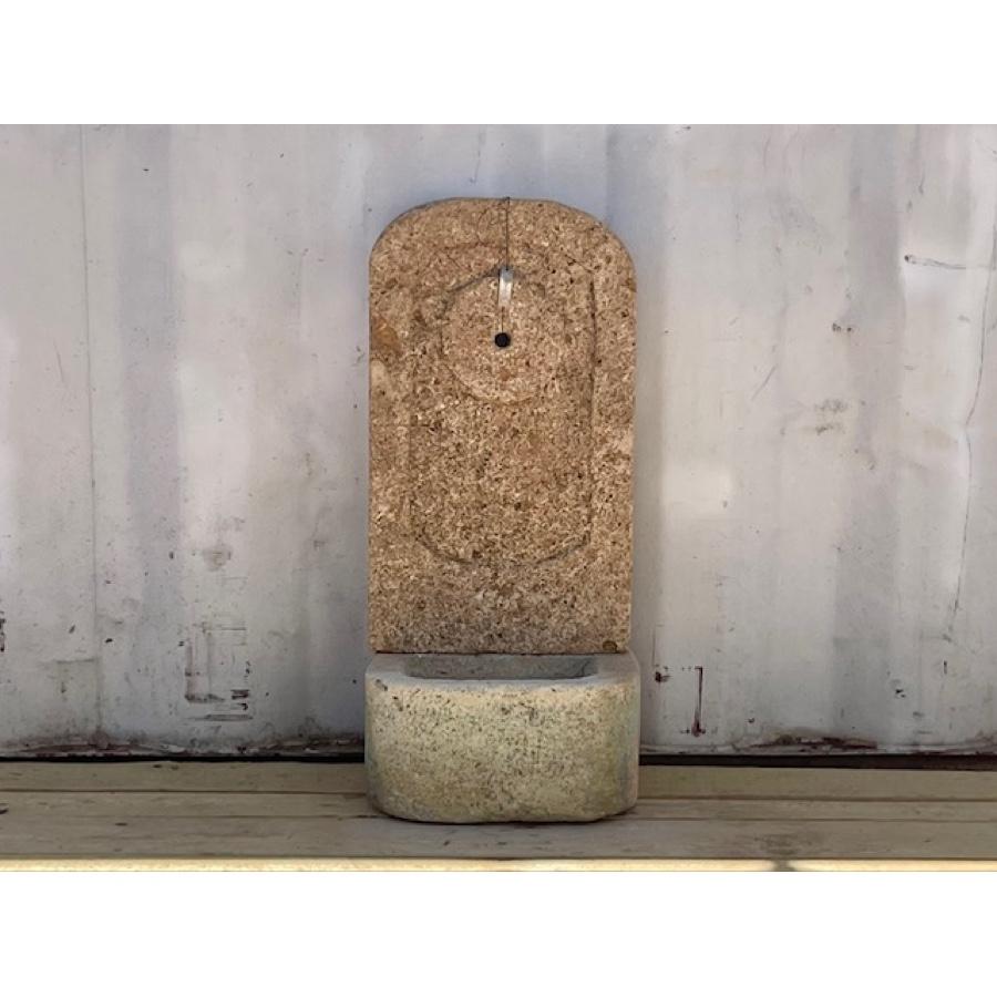 Antike Re-Edition Kleiner Steinbrunnen mit Rückenlehne im Zustand „Relativ gut“ im Angebot in Scottsdale, AZ