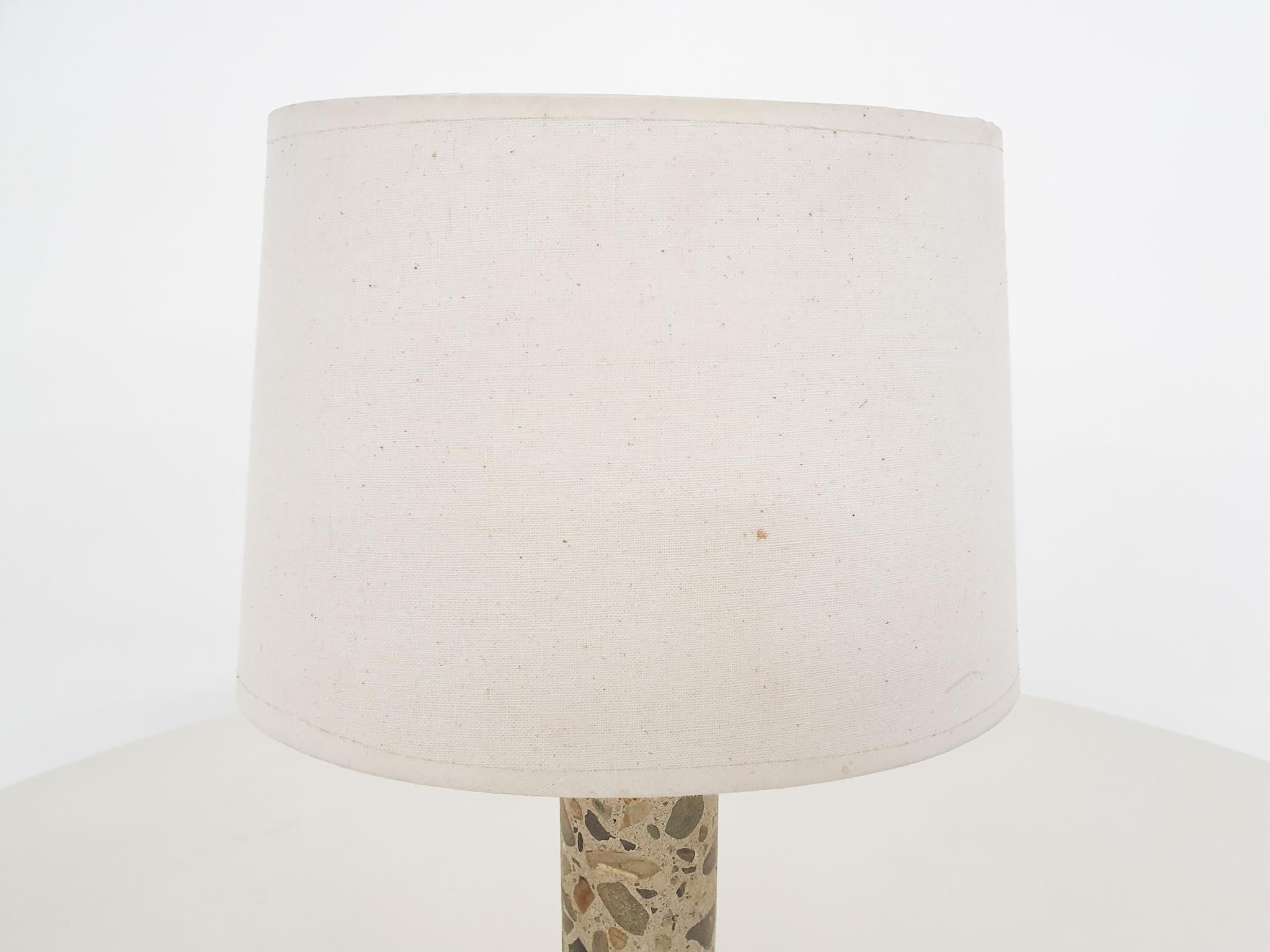 Piccola lampada da tavolo in pietra, Francia, anni '60 in vendita 1