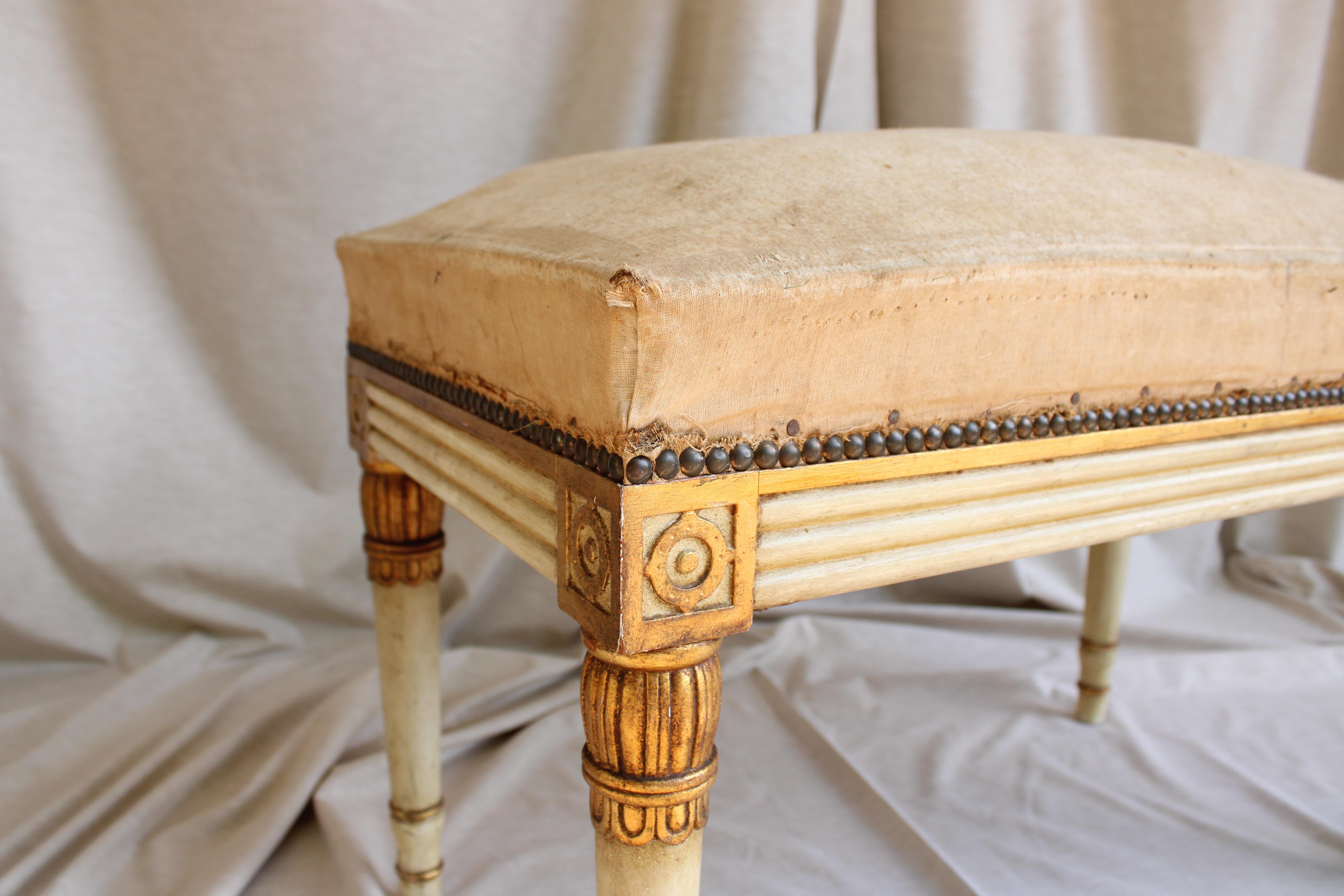 Small Stool Empire-Style from the 20th Century, Portugal In Good Condition For Sale In Lisboa, PT