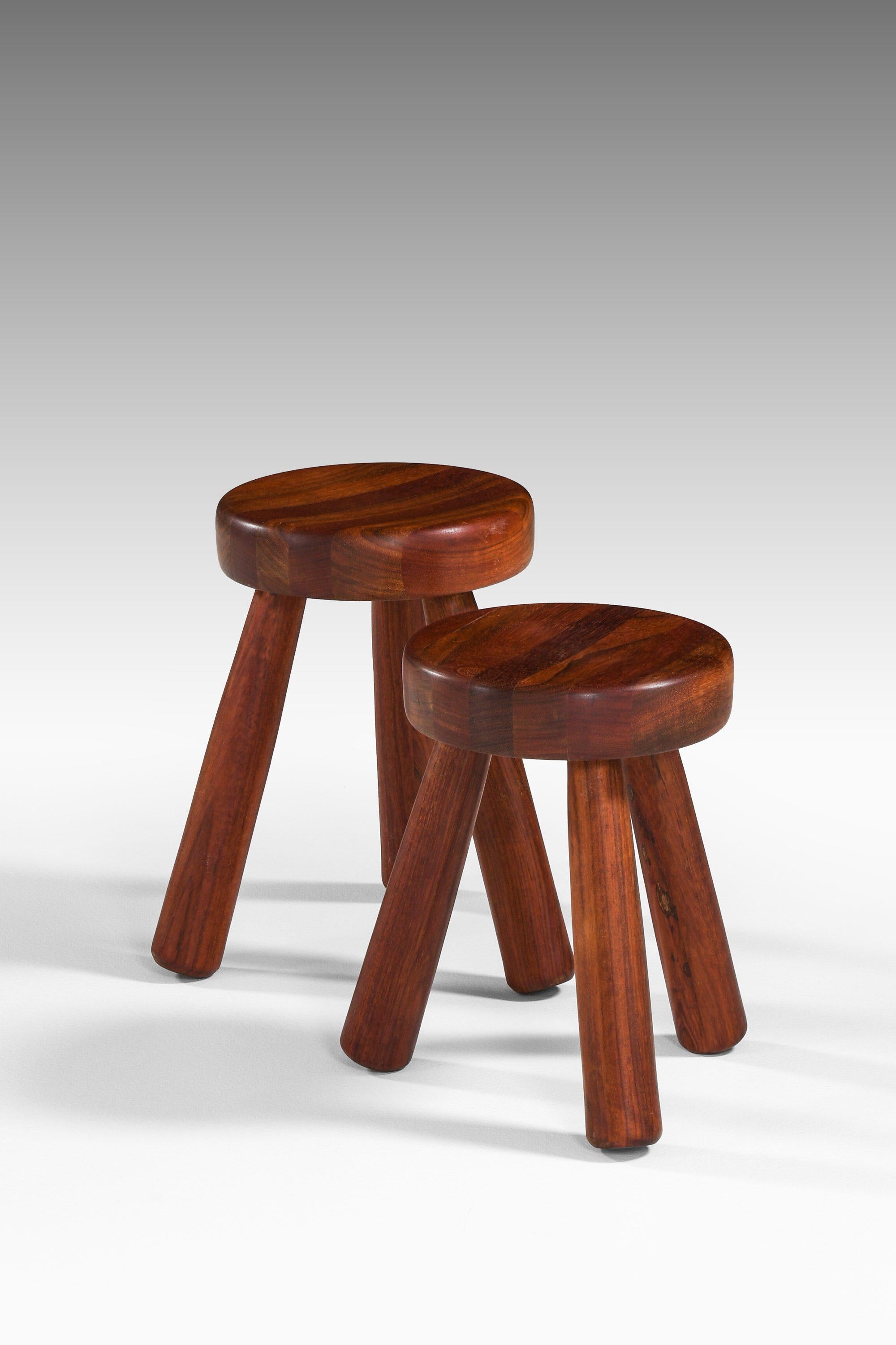 Small Stool in Jatoba Wood by Ingvar Hildingsson, 1980's In Good Condition For Sale In Limhamn, Skåne län