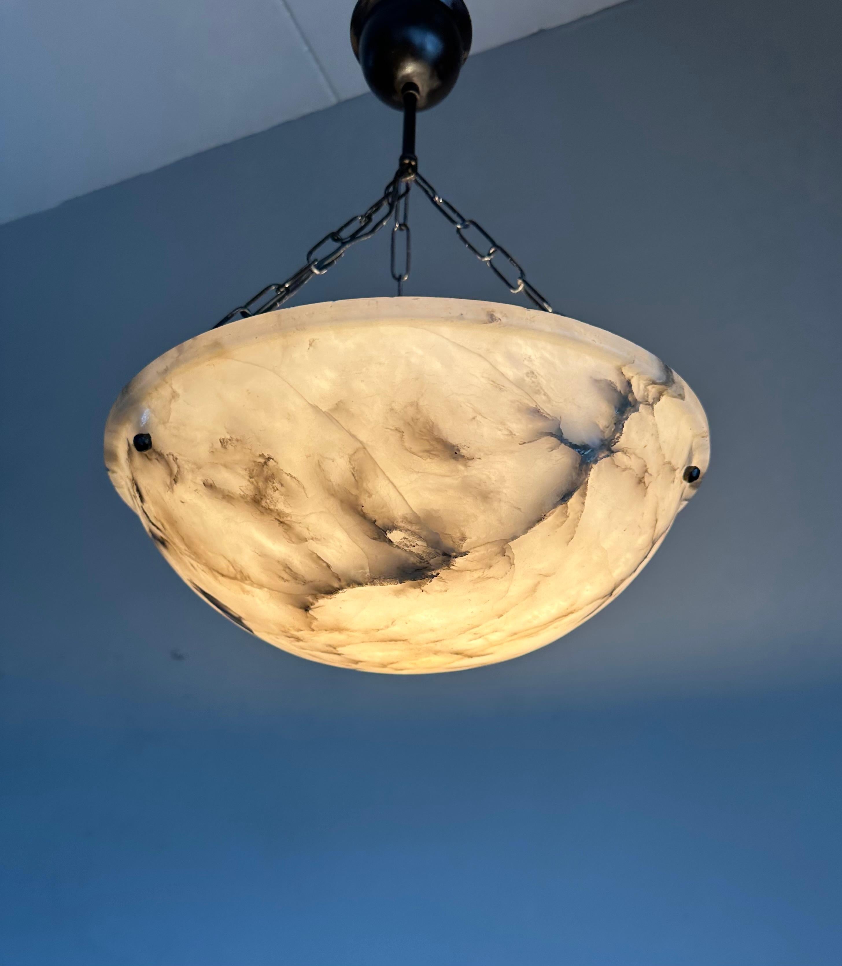 Petite lampe suspendue Art Déco en forme de lune en albâtre blanc et noir  en vente 10
