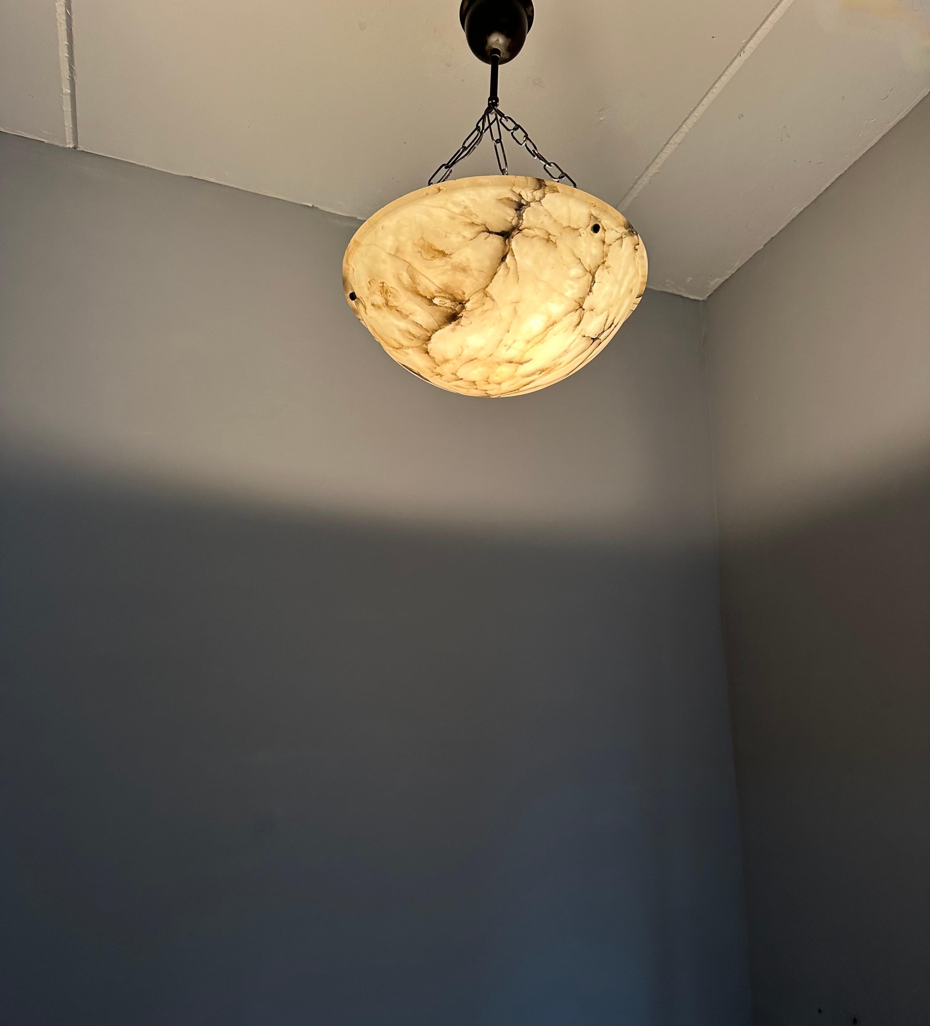 Petite lampe suspendue Art Déco en forme de lune en albâtre blanc et noir  en vente 12