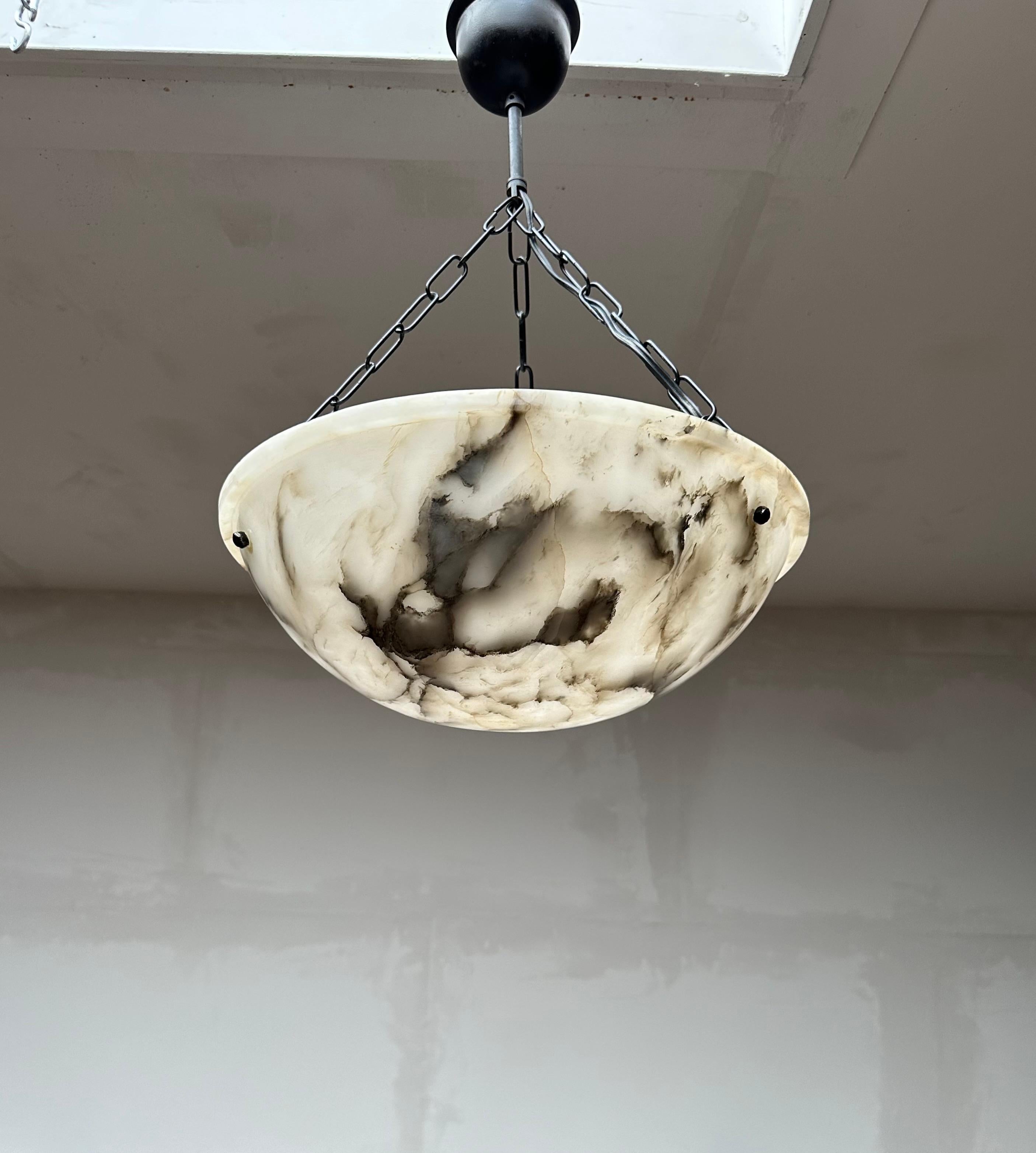 Small & Striking Art Deco Moon-Like Shape White & Black Alabaster Pendant Light  In Good Condition For Sale In Lisse, NL