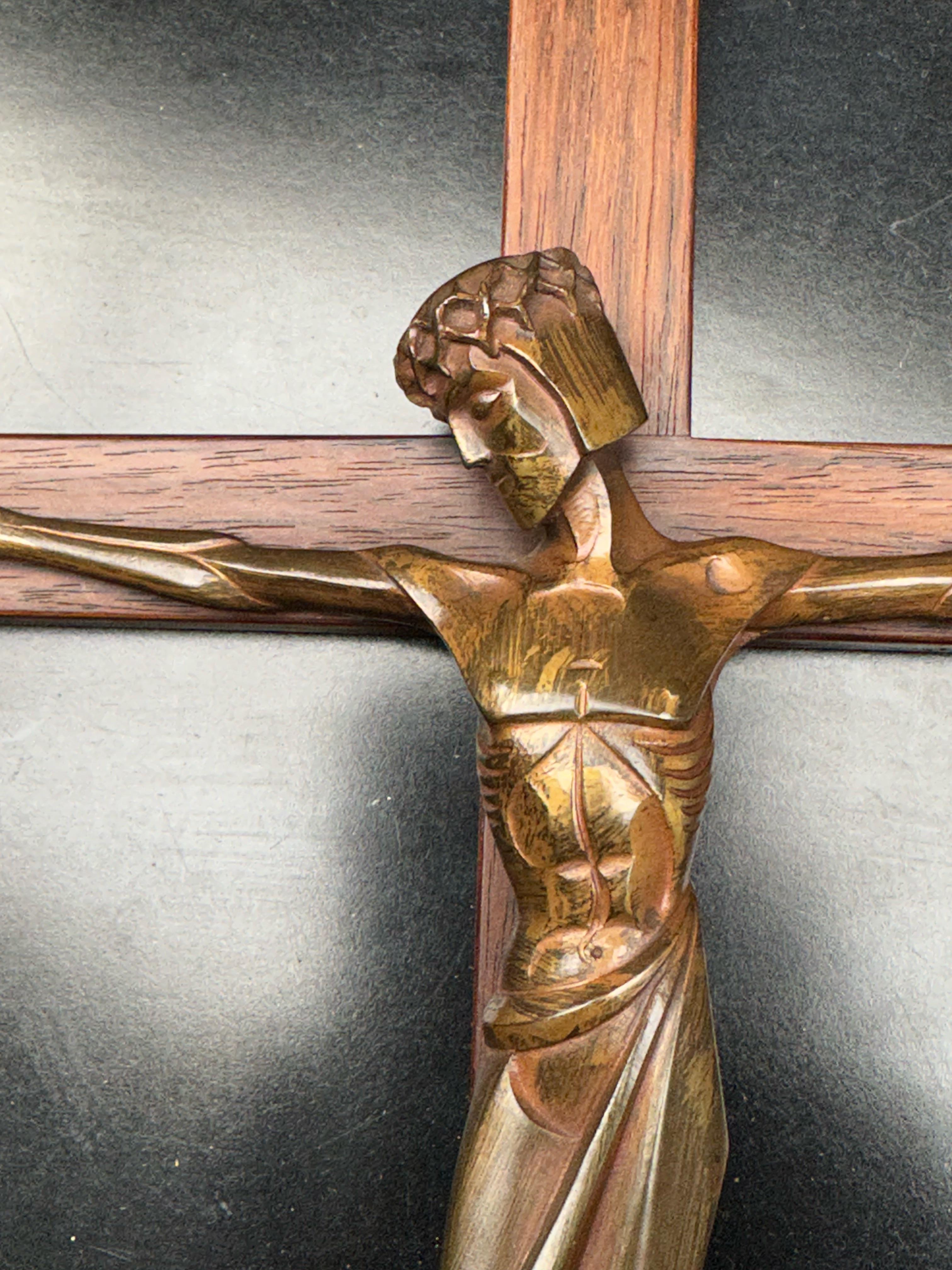 Small & Rare Art Deco Crucifix w. Stylized Bronze Sculpture of Christ, 1920 7
