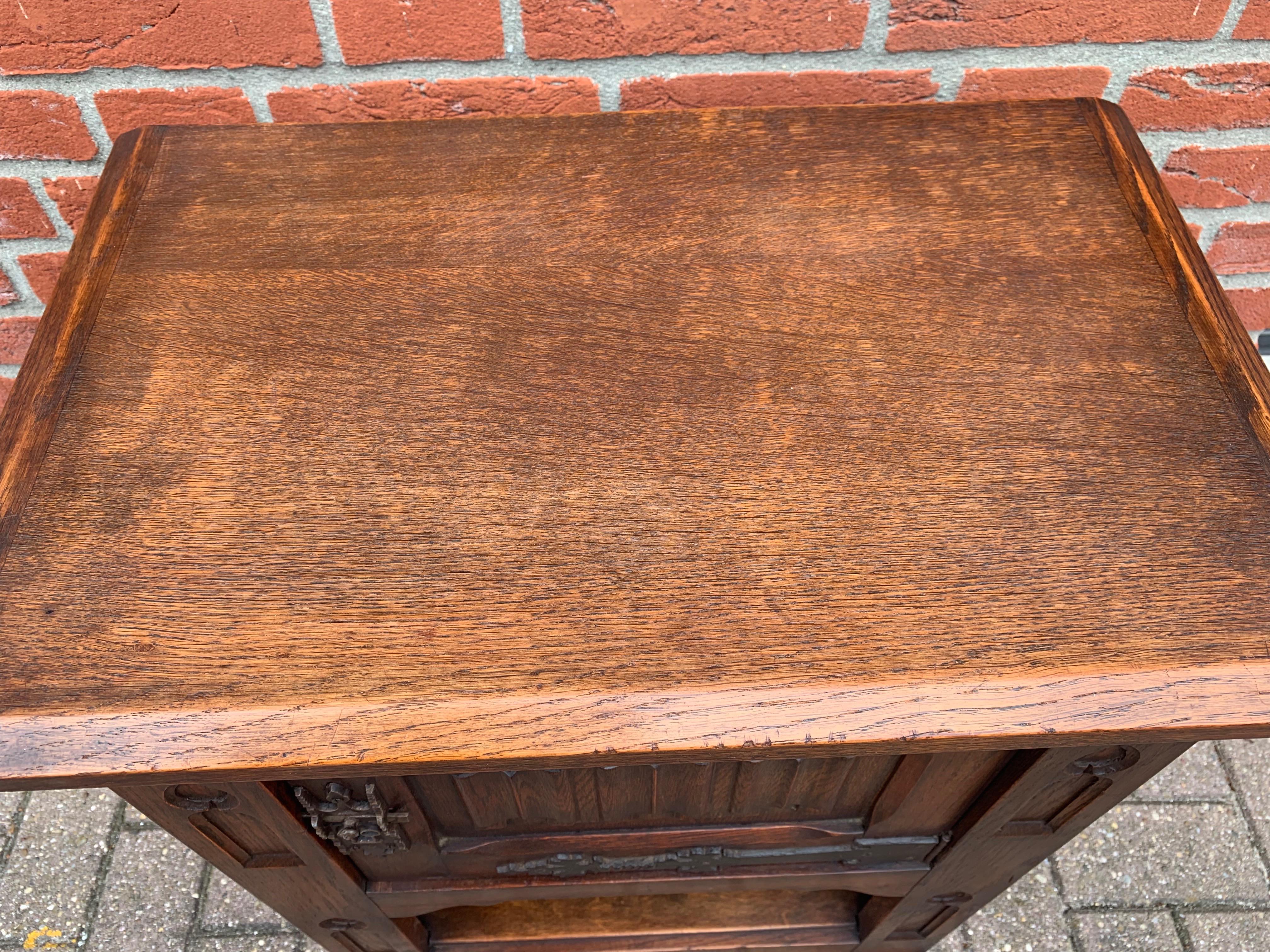 Small and Stunning Multi Purpose Gothic Revival Hand Carved Tiger Oak Cabinet 9