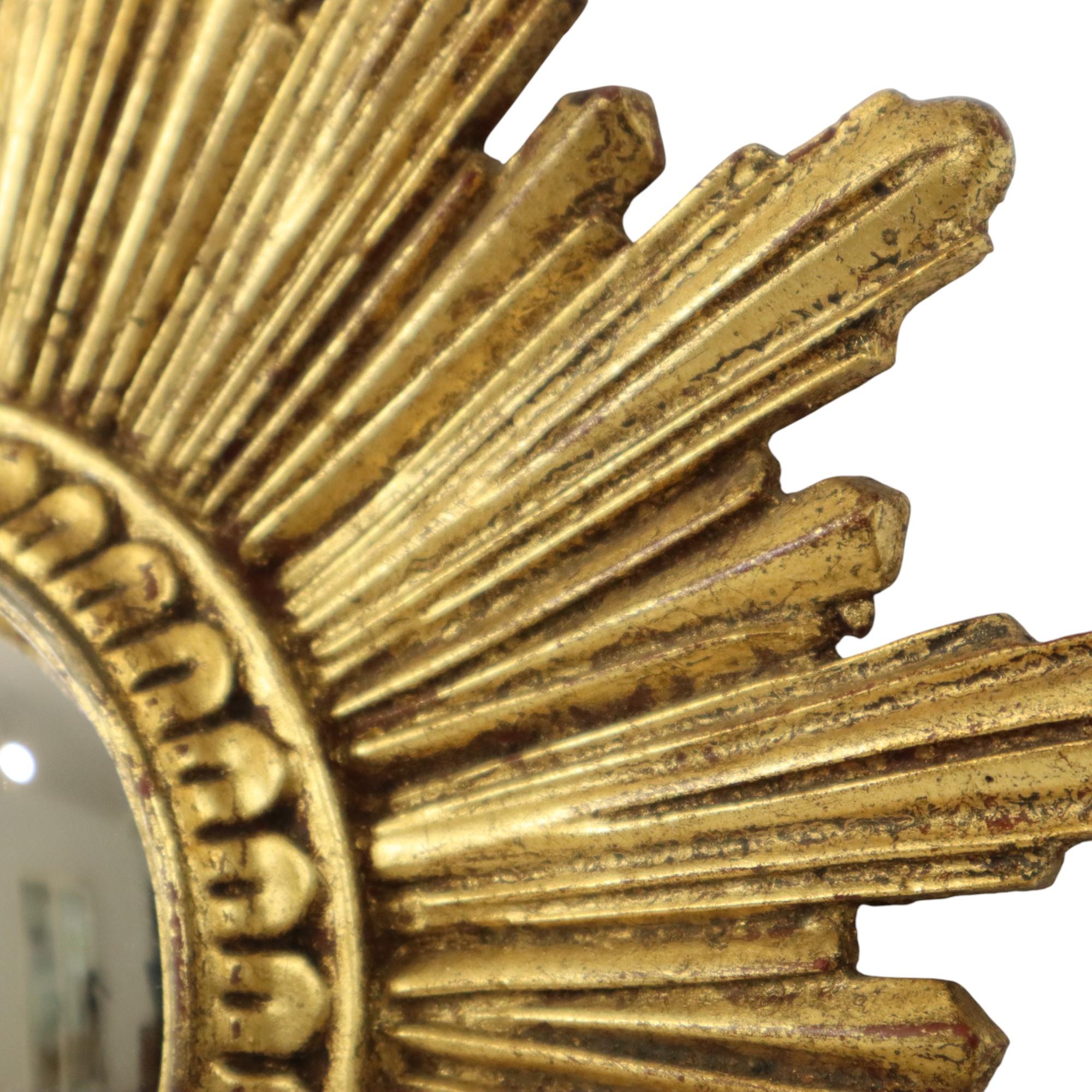 20th Century Small Sun Mirror Sunburst Mirror Gold Leaf Convex 26cm For Sale