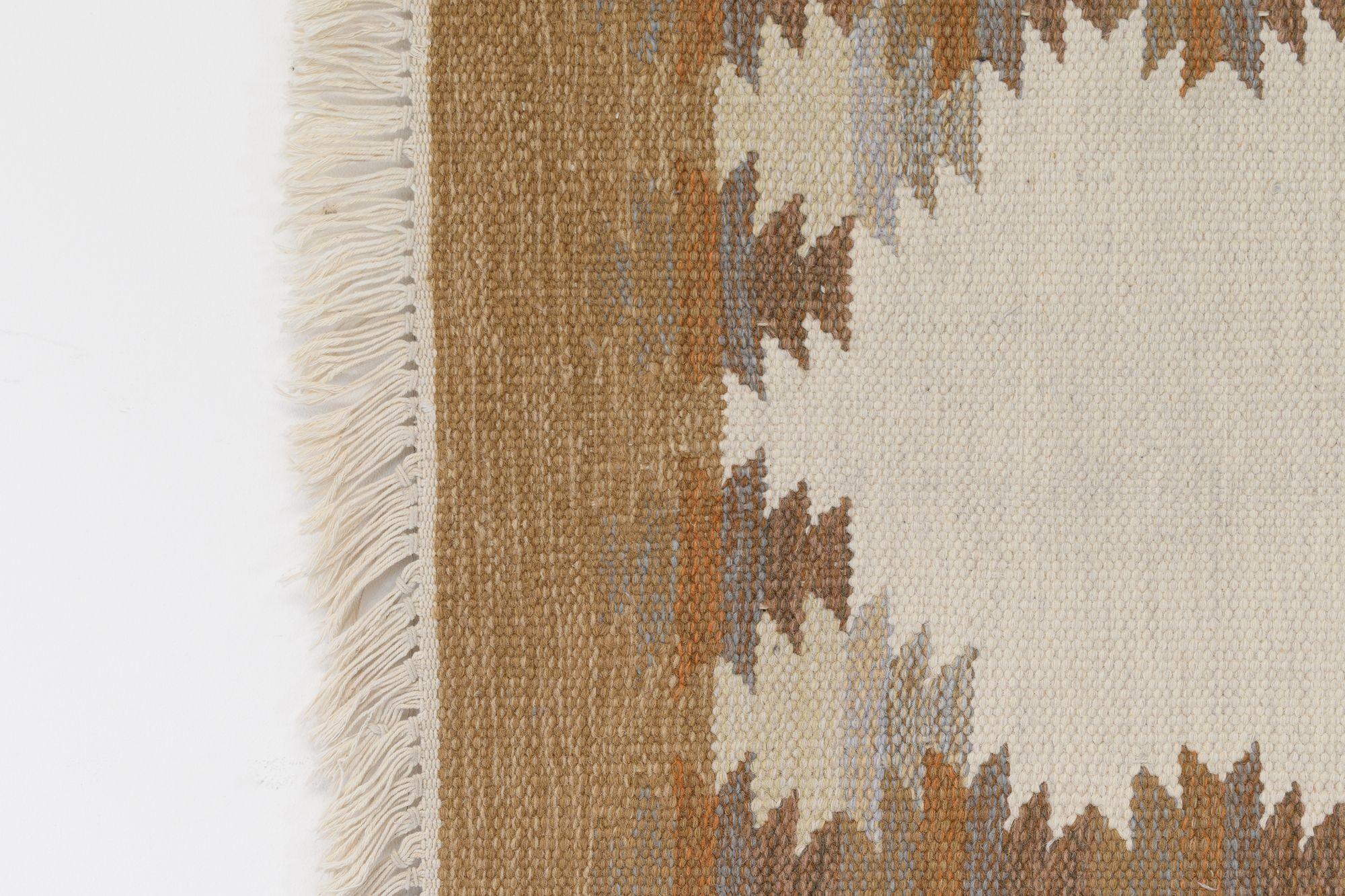 Milieu du XXe siècle Petit Kilim suédois en vente