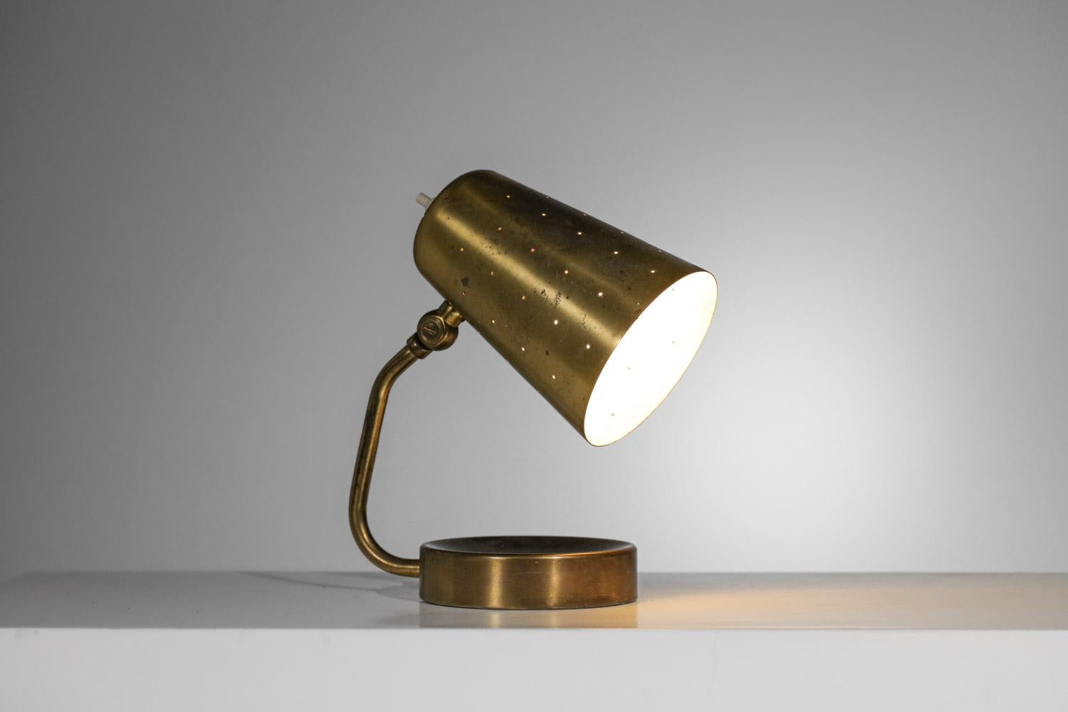 Petite lampe suédoise Paavo Tynell en laiton des années 50, G417 en vente 7
