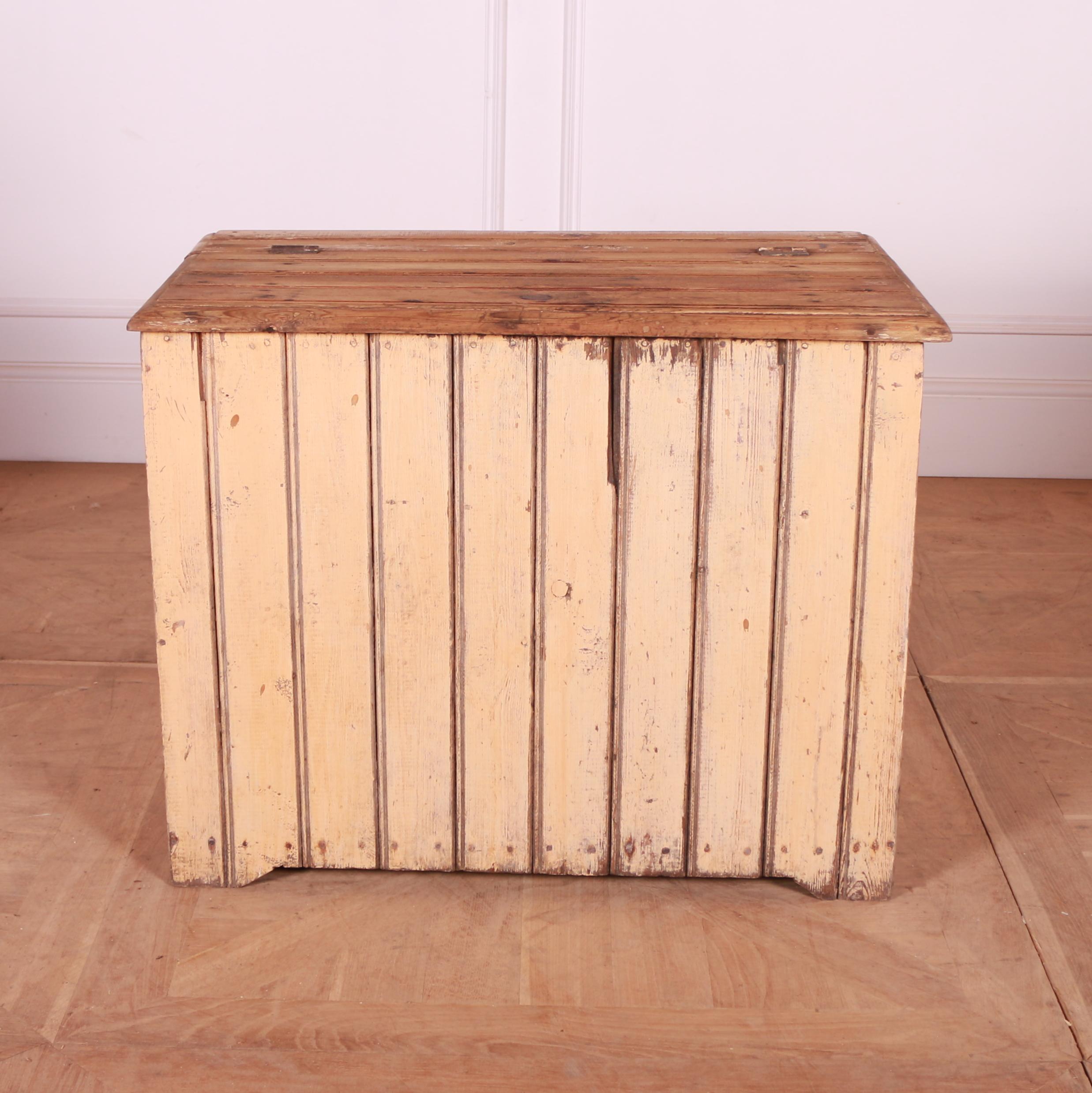 Small original painted pine Swedish log bin. 1880.

Reference: 7685

Dimensions
30.5 inches (77 cms) wide
18 inches (46 cms) deep
23.5 inches (60 cms) high.