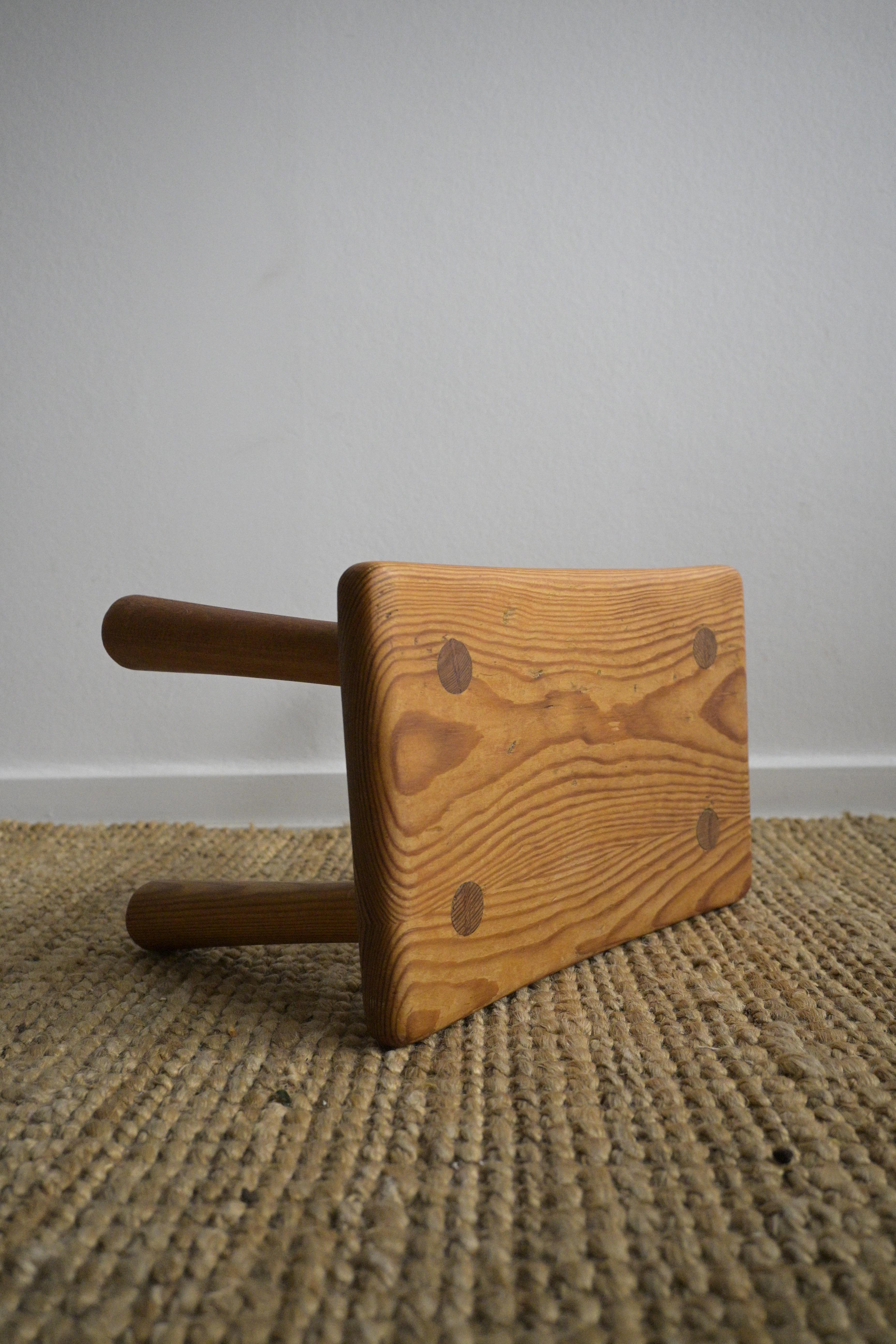 Small Swedish Stool ca 1960s For Sale 2