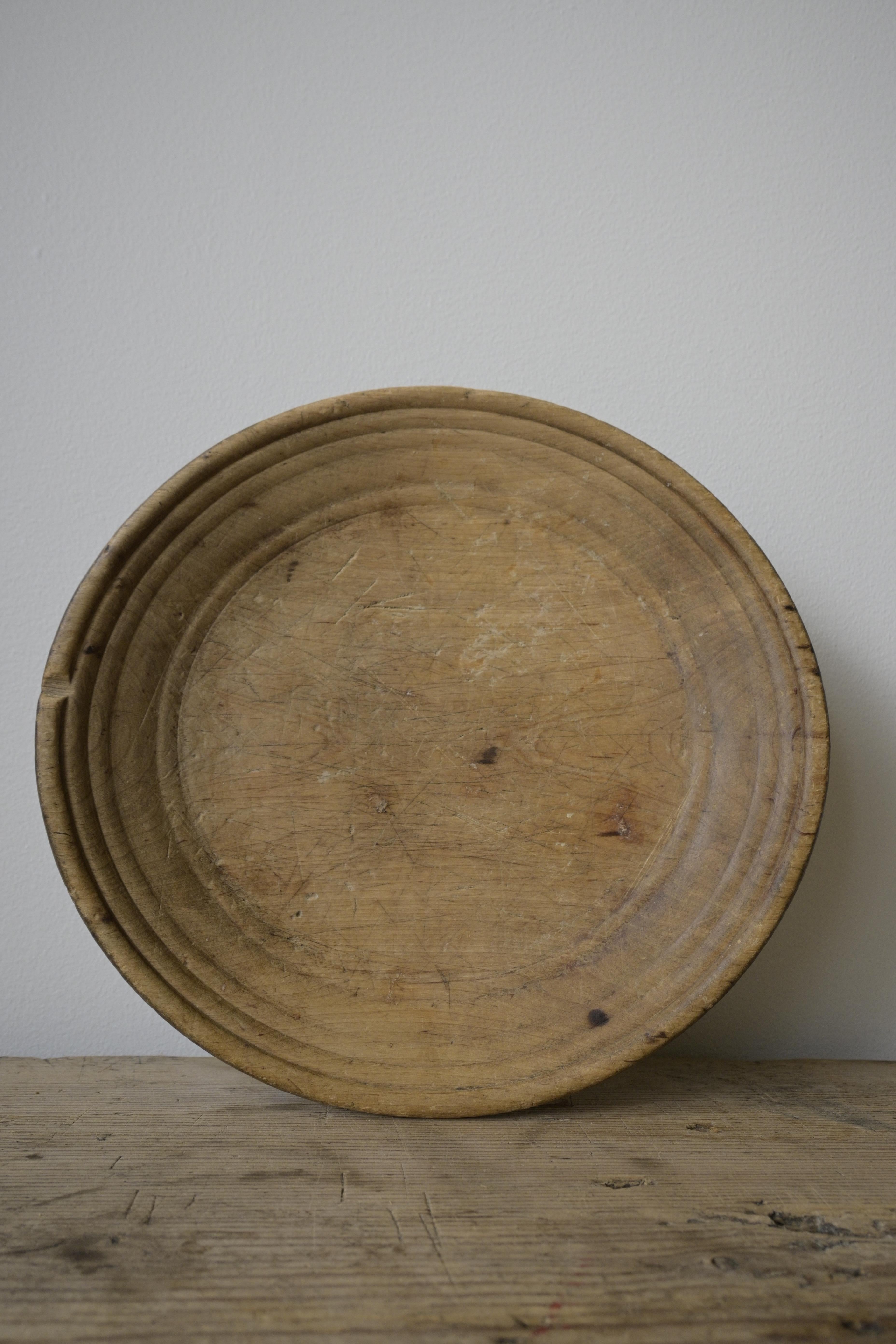 Small Swedish Turned Serving Platter 'Sovelfat' dated 1772 For Sale 6