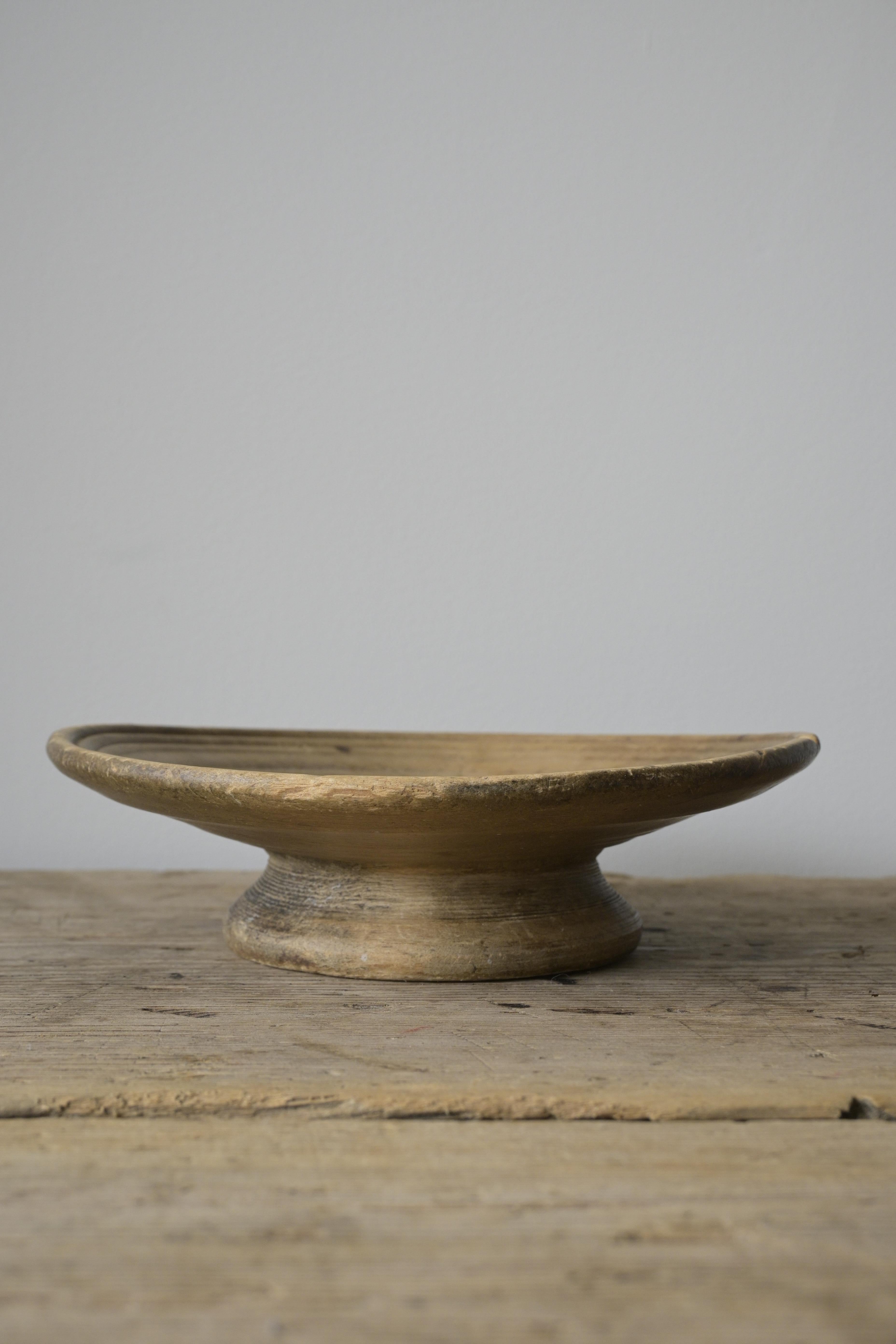 Small Swedish Turned Serving Platter 'Sovelfat' dated 1772 For Sale 2